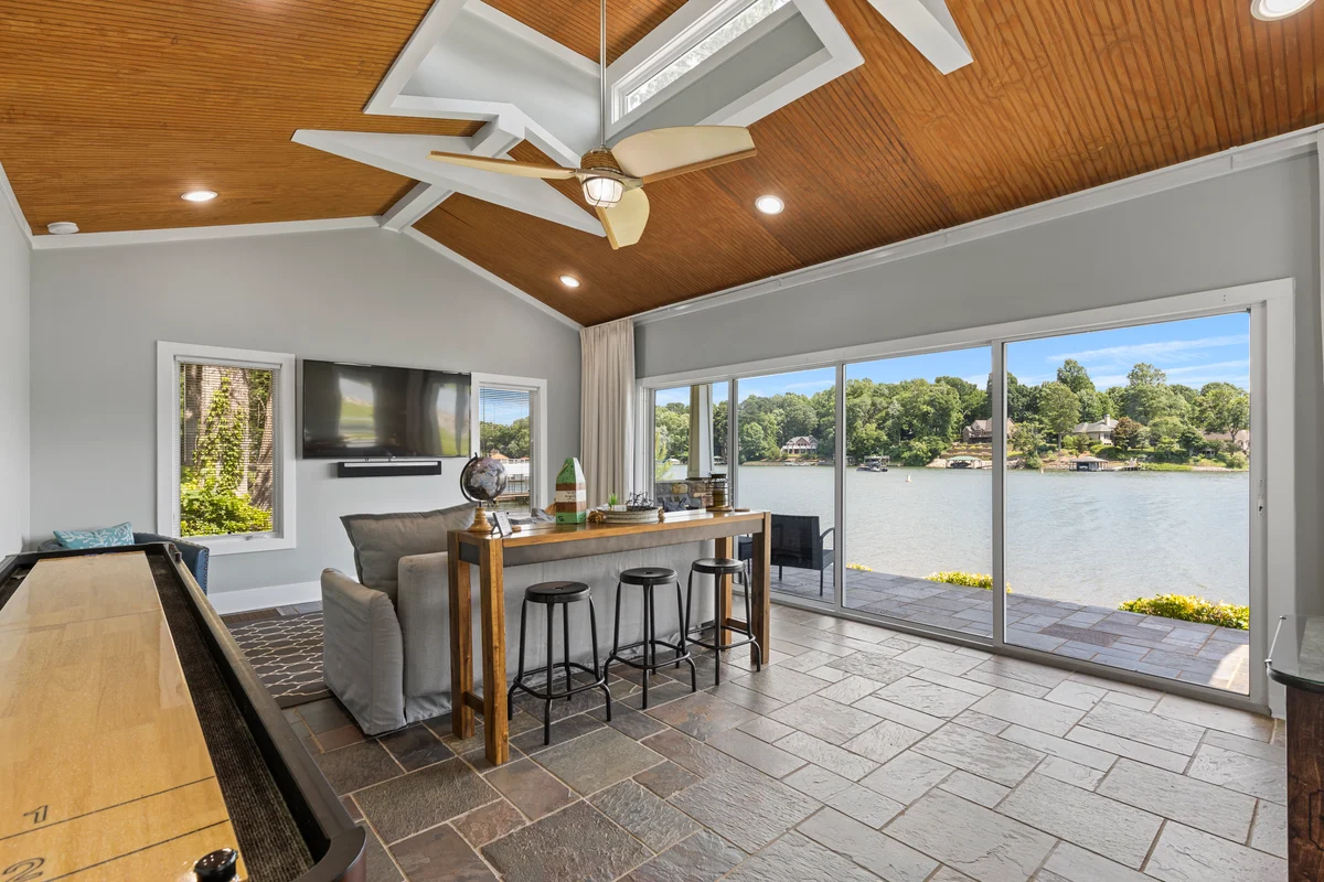 Wander Mooresville Lakefront