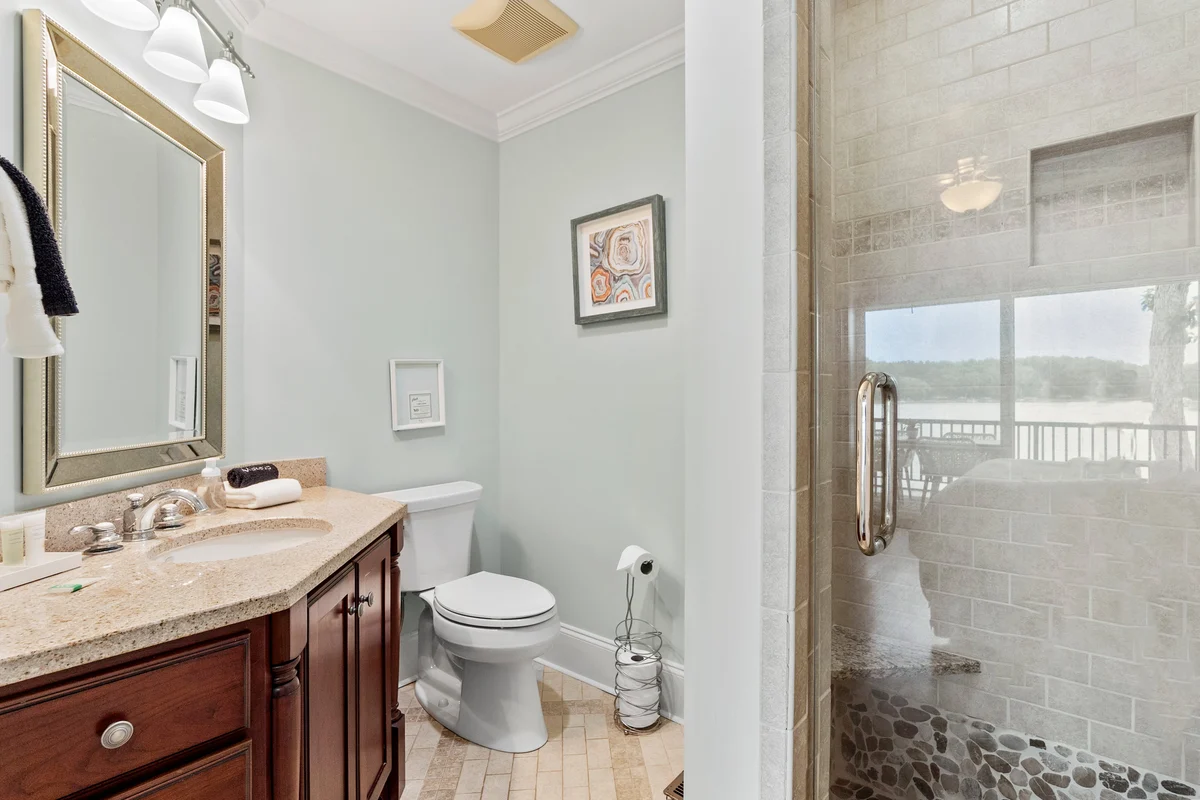 Wander Mooresville Lakefront