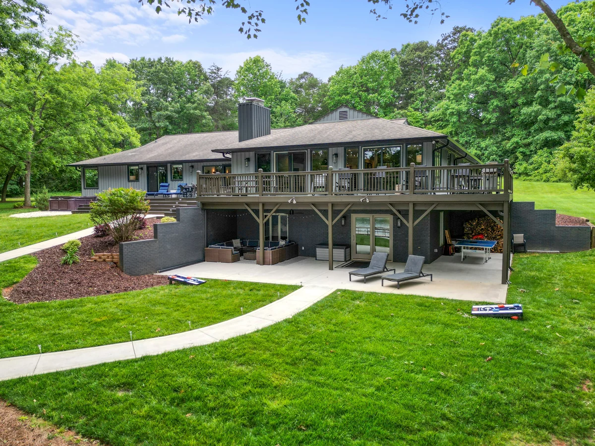 Wander Mooresville Creekside