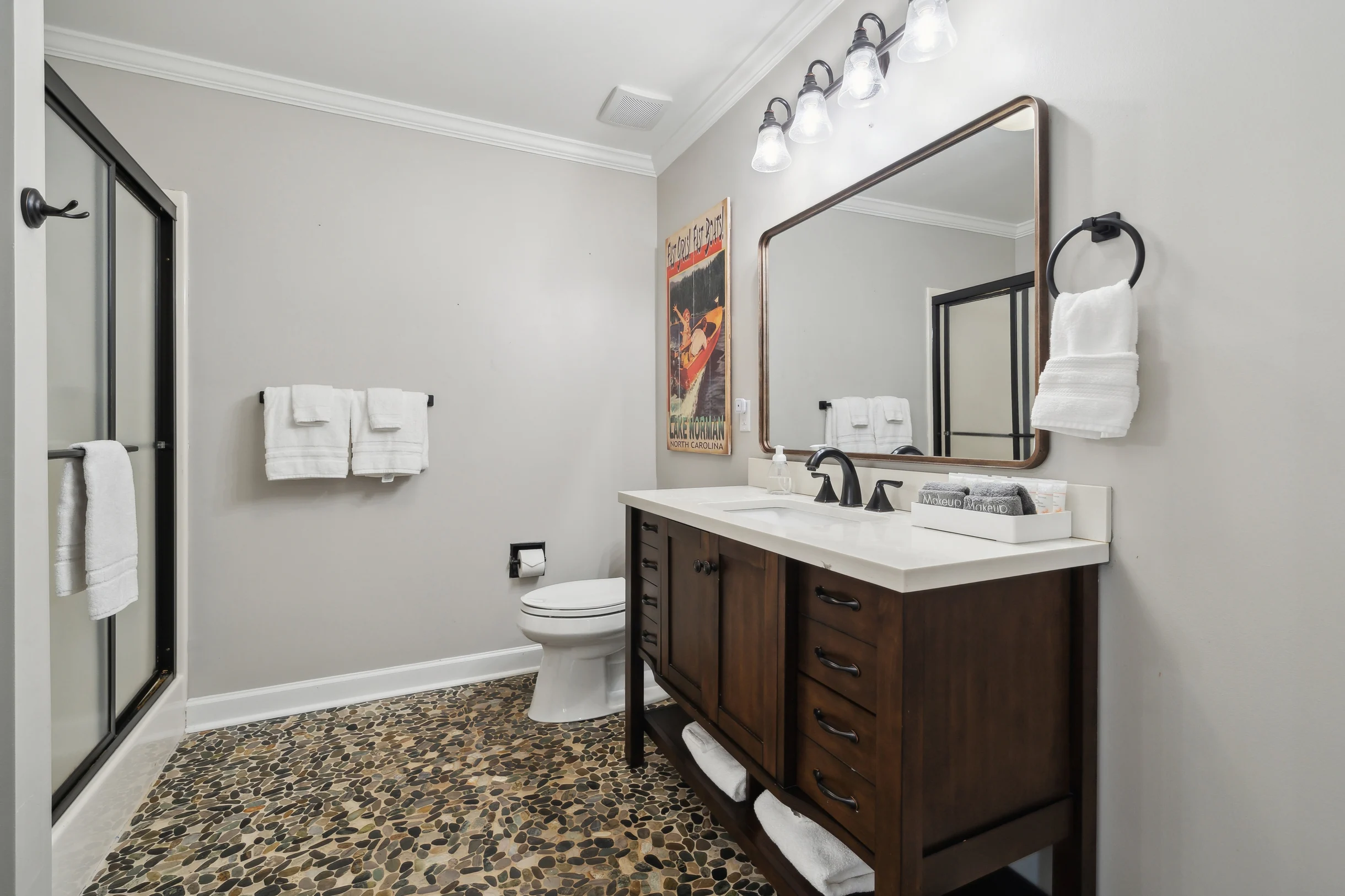 Wander Mooresville Lakeview Retreat