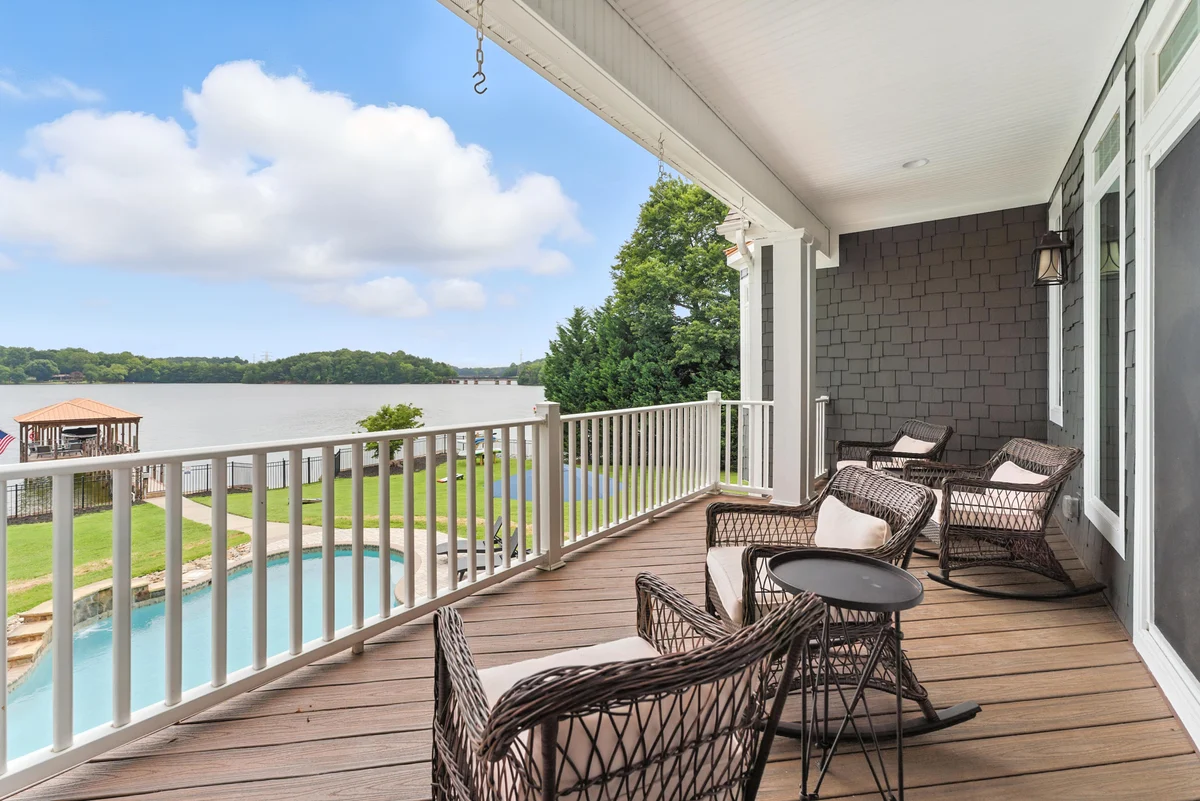 Wander Denver Stillwaters