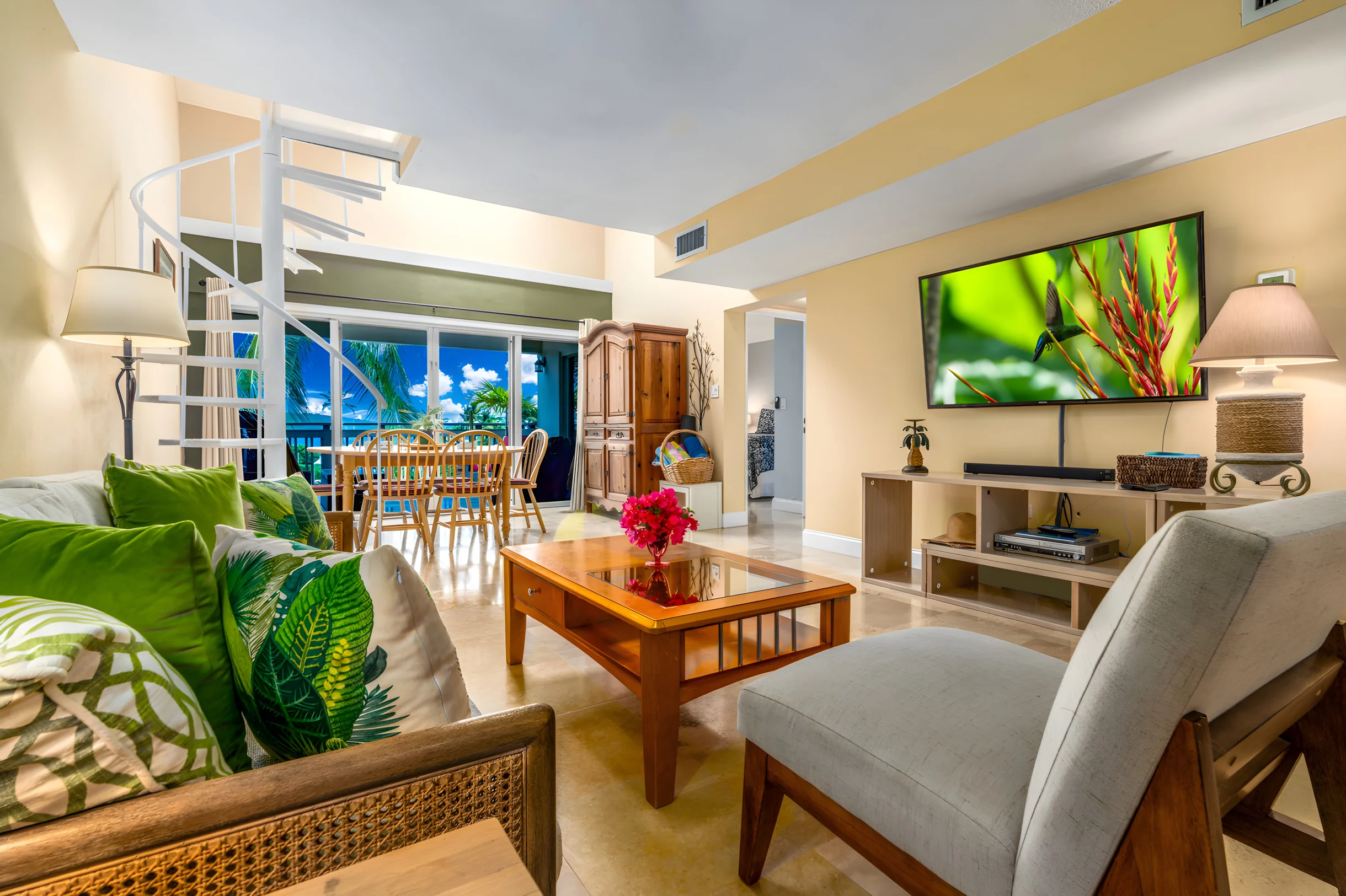 Home in St. Thomas property photo 3