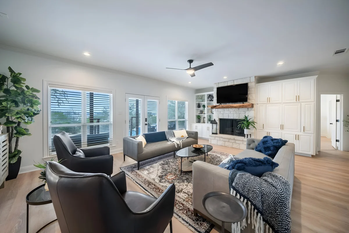 Wander Austin Sundown Ridge