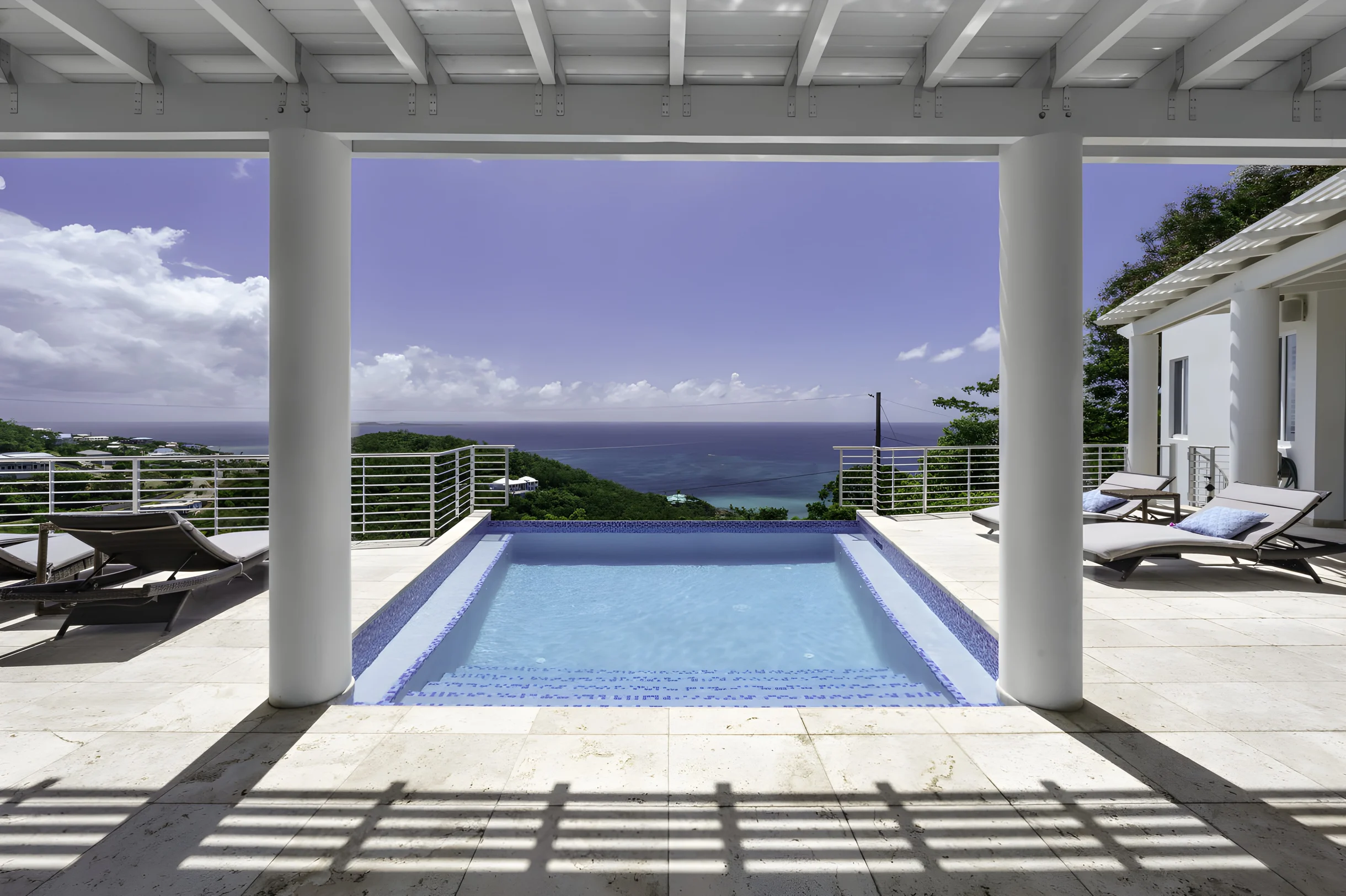 Home in St. Thomas property photo 2