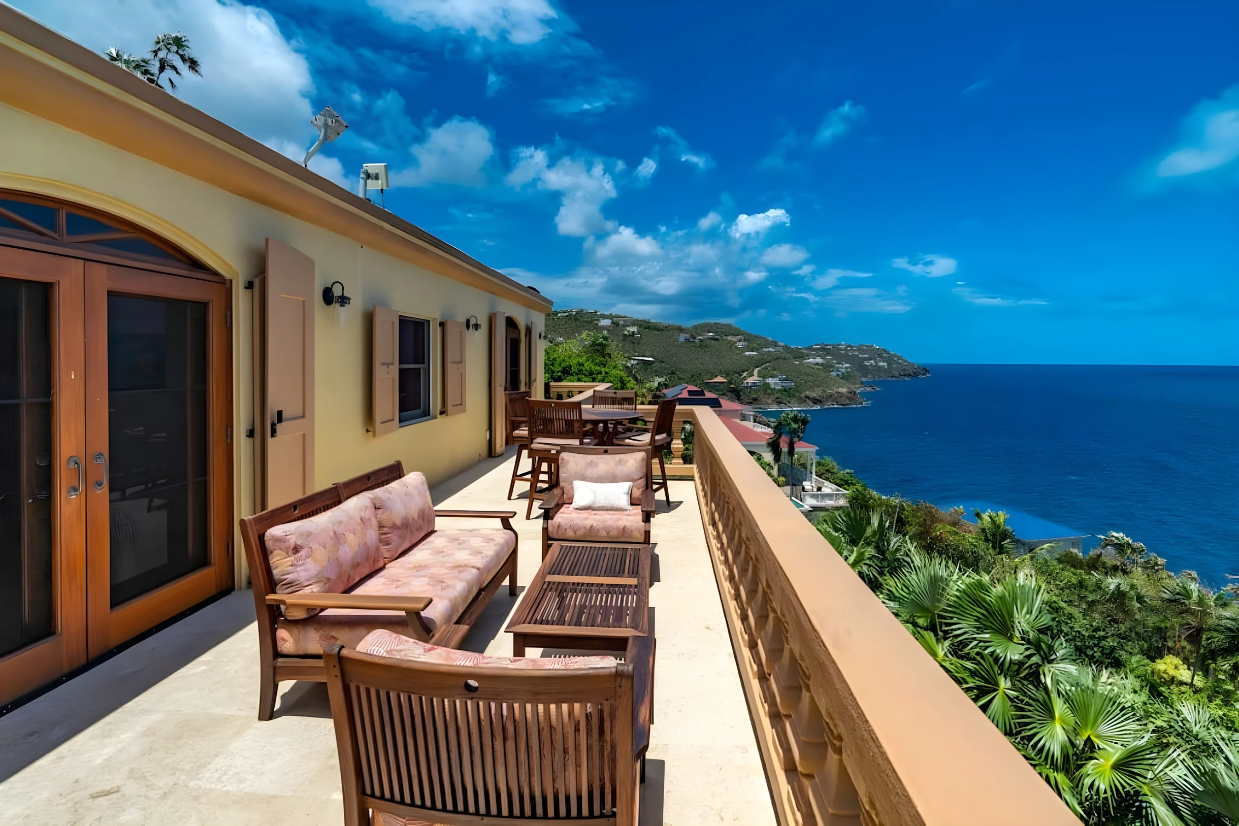 Home in St. Thomas property photo 2