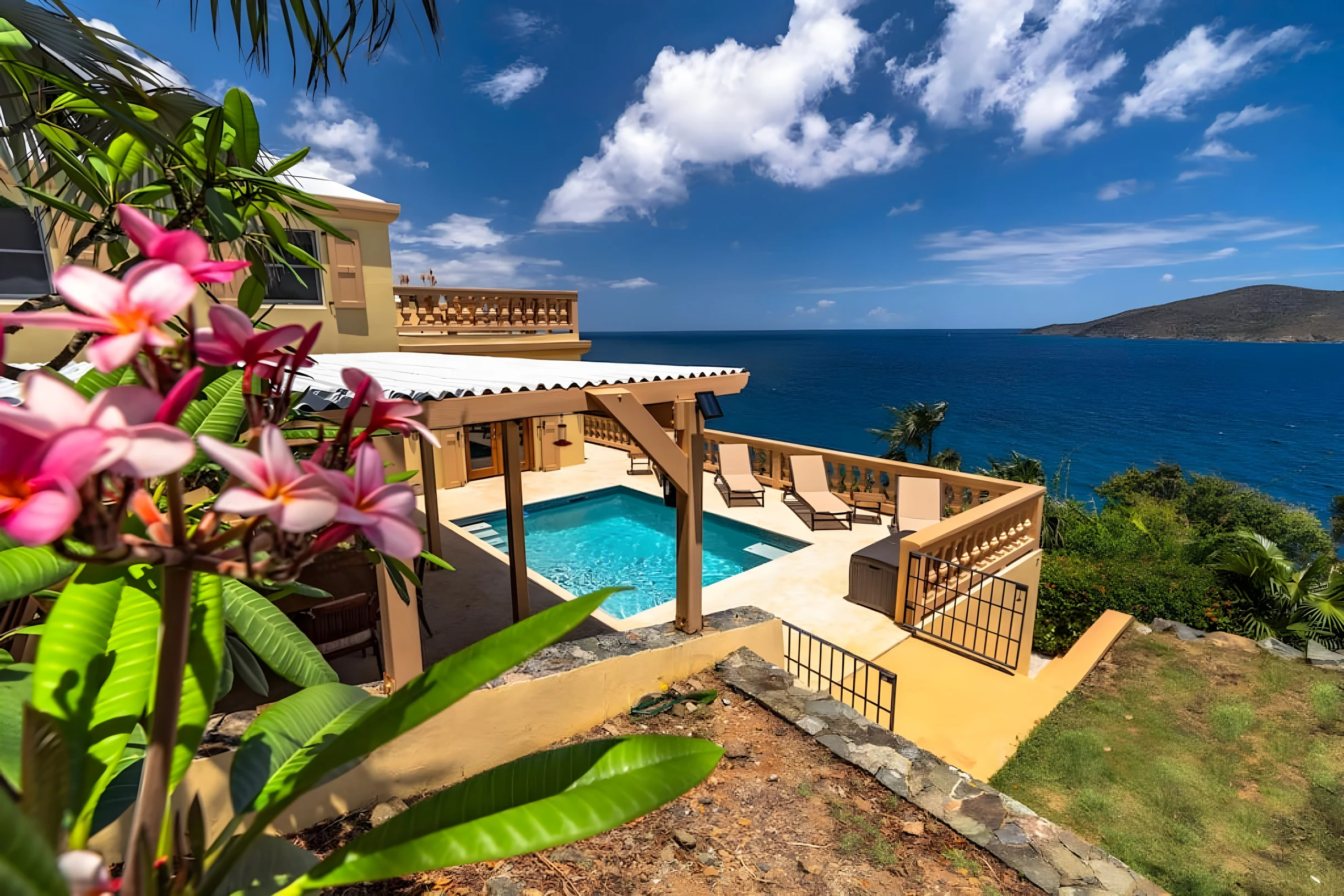 Home in St. Thomas property photo 1