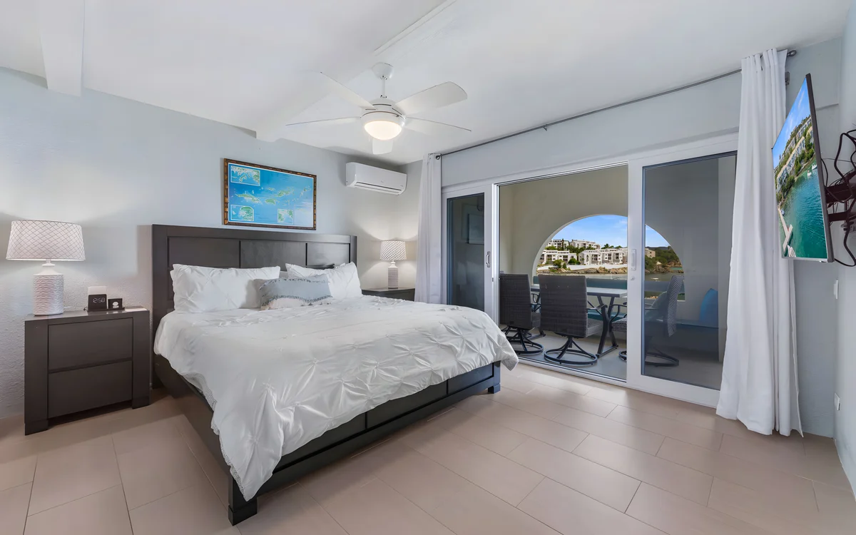 Bedroom 1 image 1