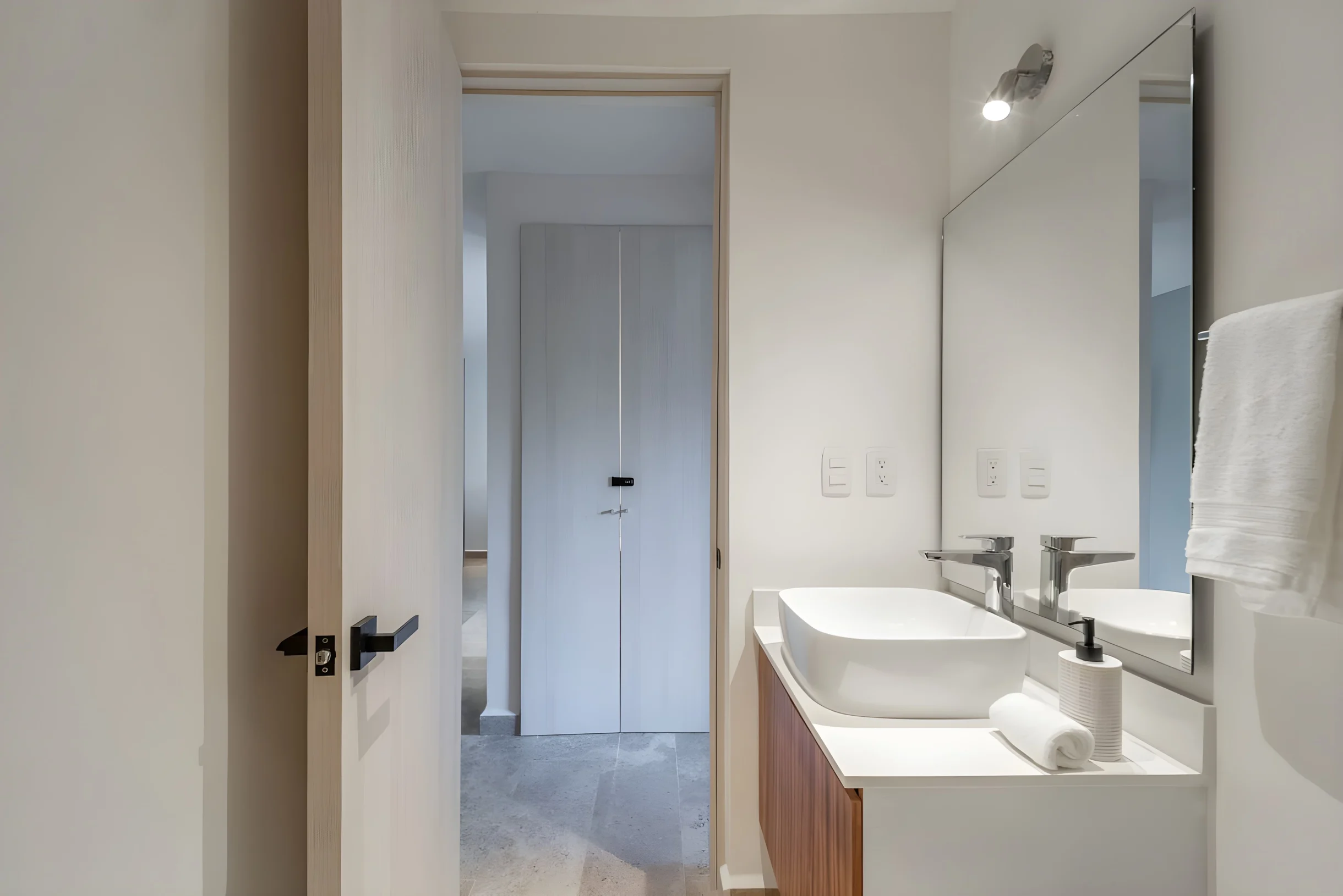 Lux 2 BD Suite w/ Private Plunge Pool + Terrace #31