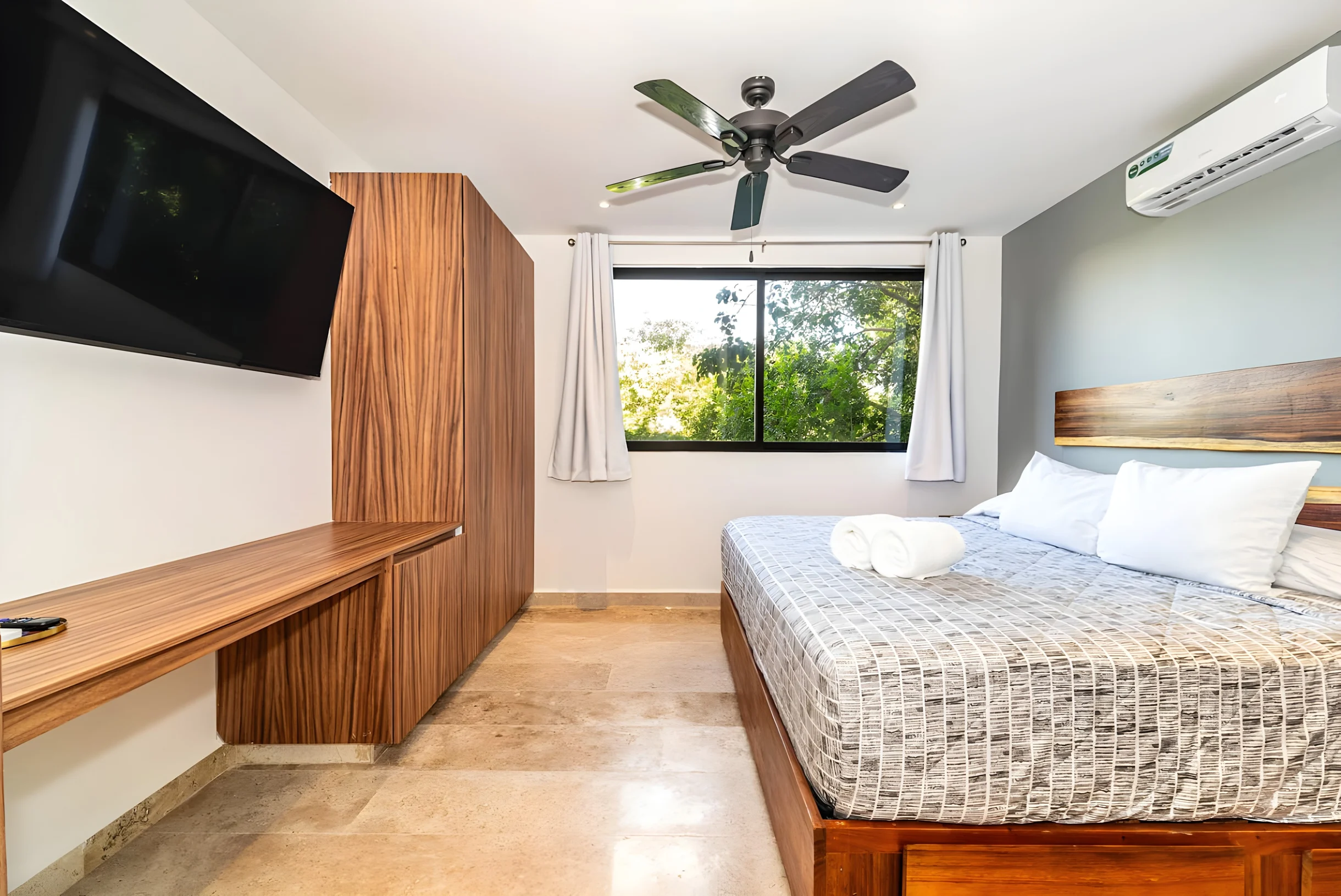 Lux 2 BD Suite w/ Private Plunge Pool + Terrace #9
