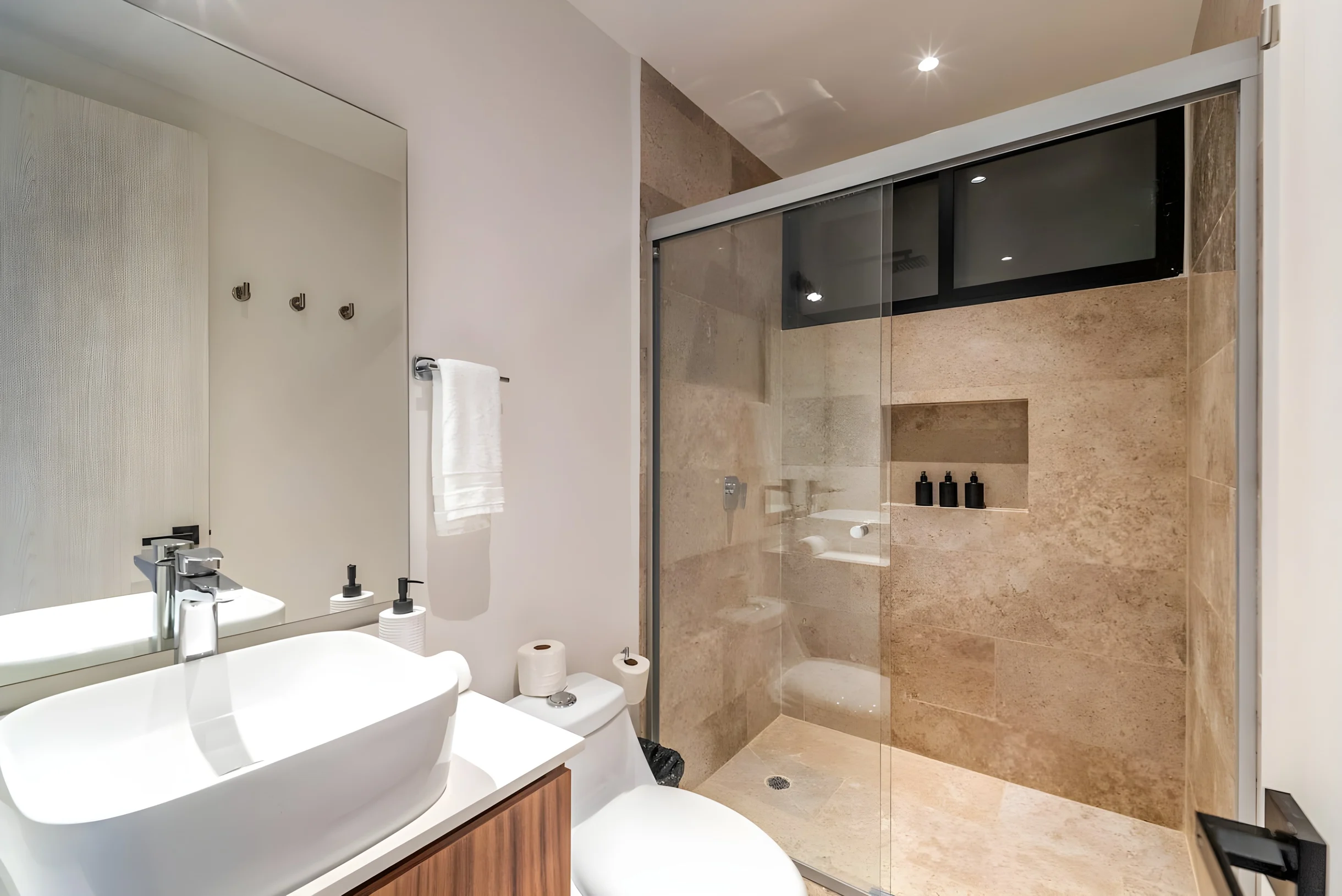 Lux 2 BD Suite w/ Private Plunge Pool + Terrace #34