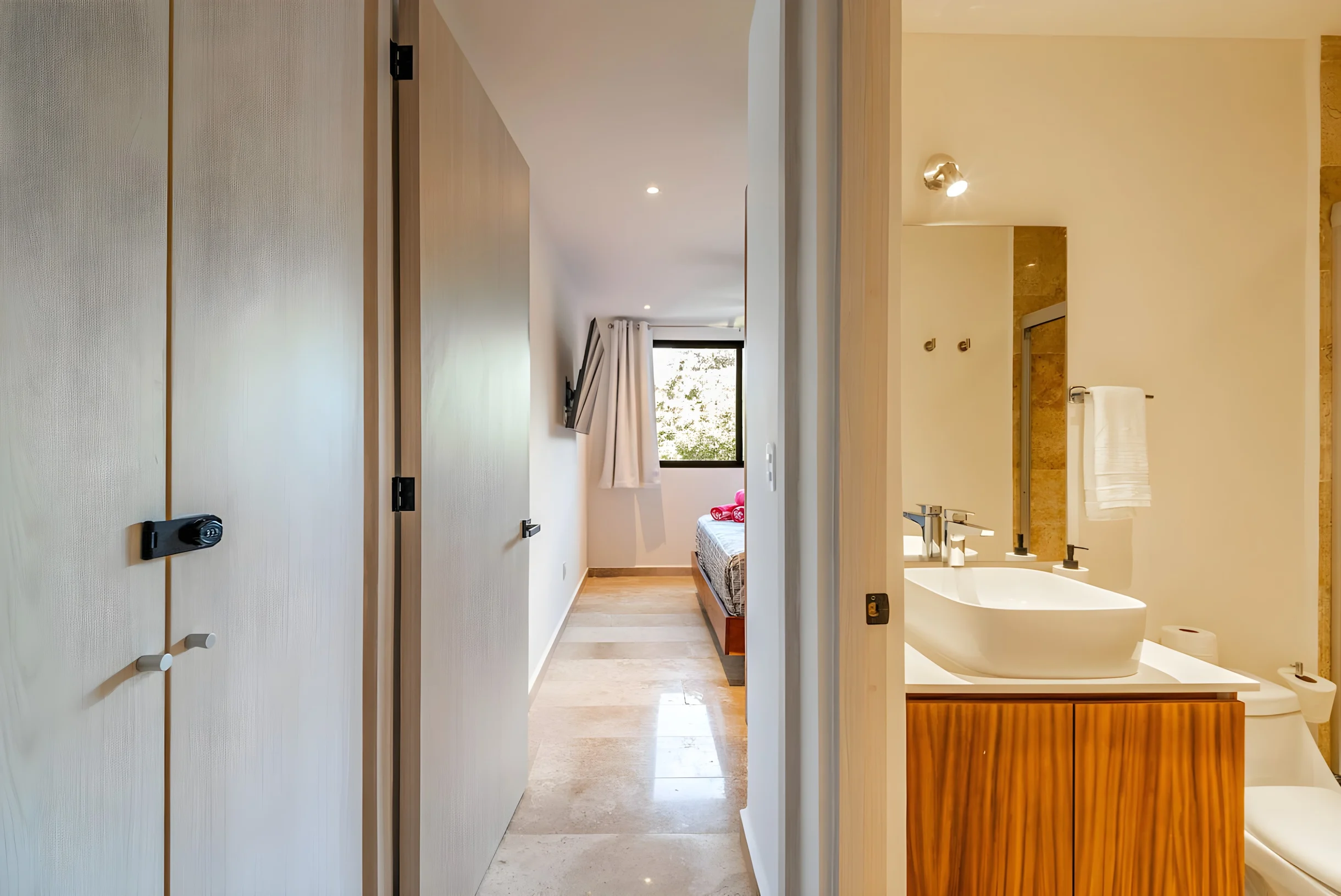 Lux 2 BD Suite w/ Private Plunge Pool + Terrace #16