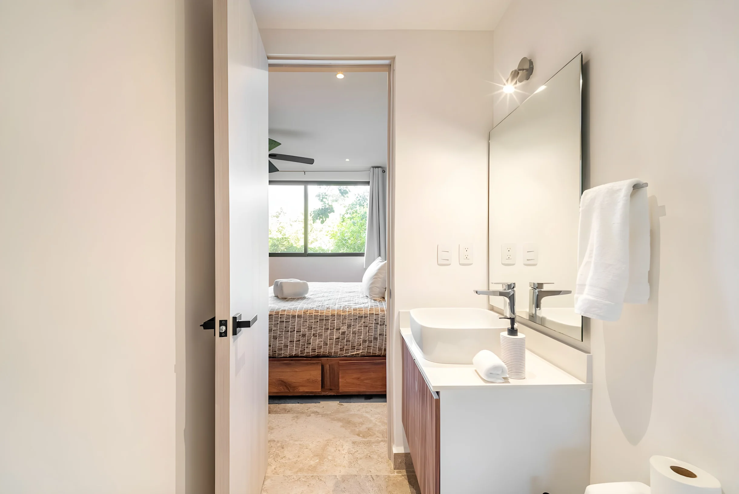 Lux 2 BD Suite w/ Private Plunge Pool + Terrace #10