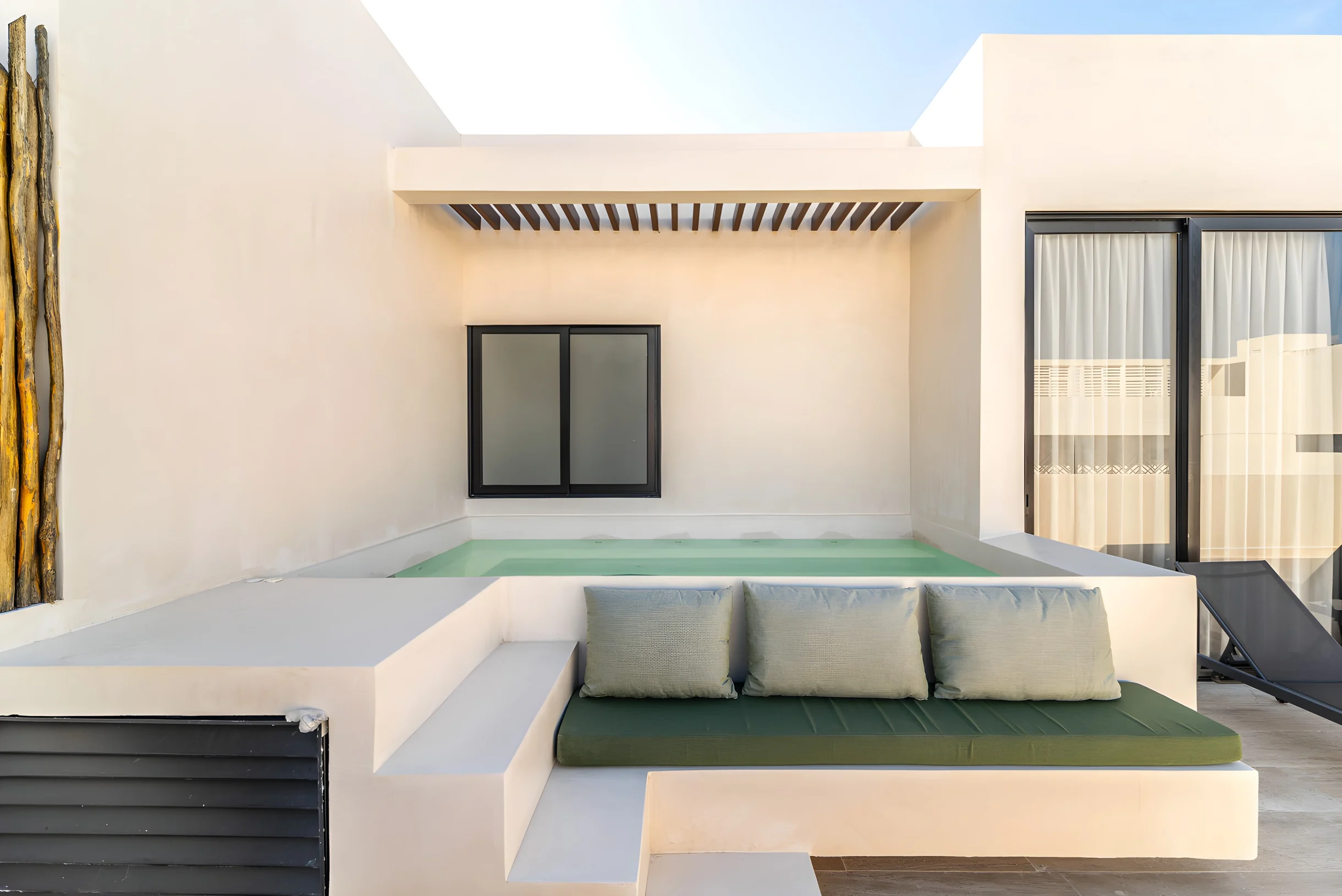 Luxury 3BR PH W/private plunge pool & Rooftop pool #24