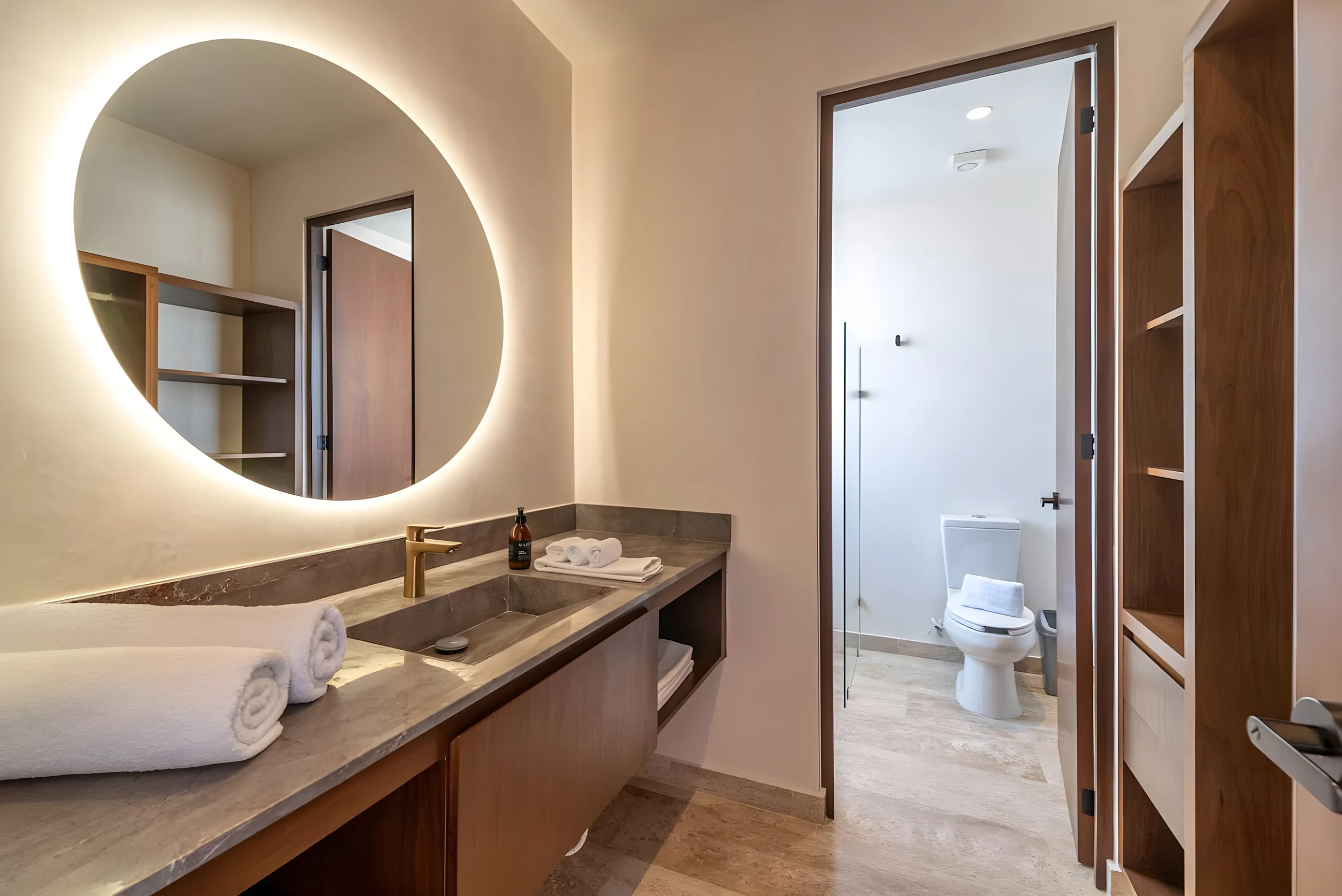 Luxury 3BR PH W/private plunge pool & Rooftop pool #14