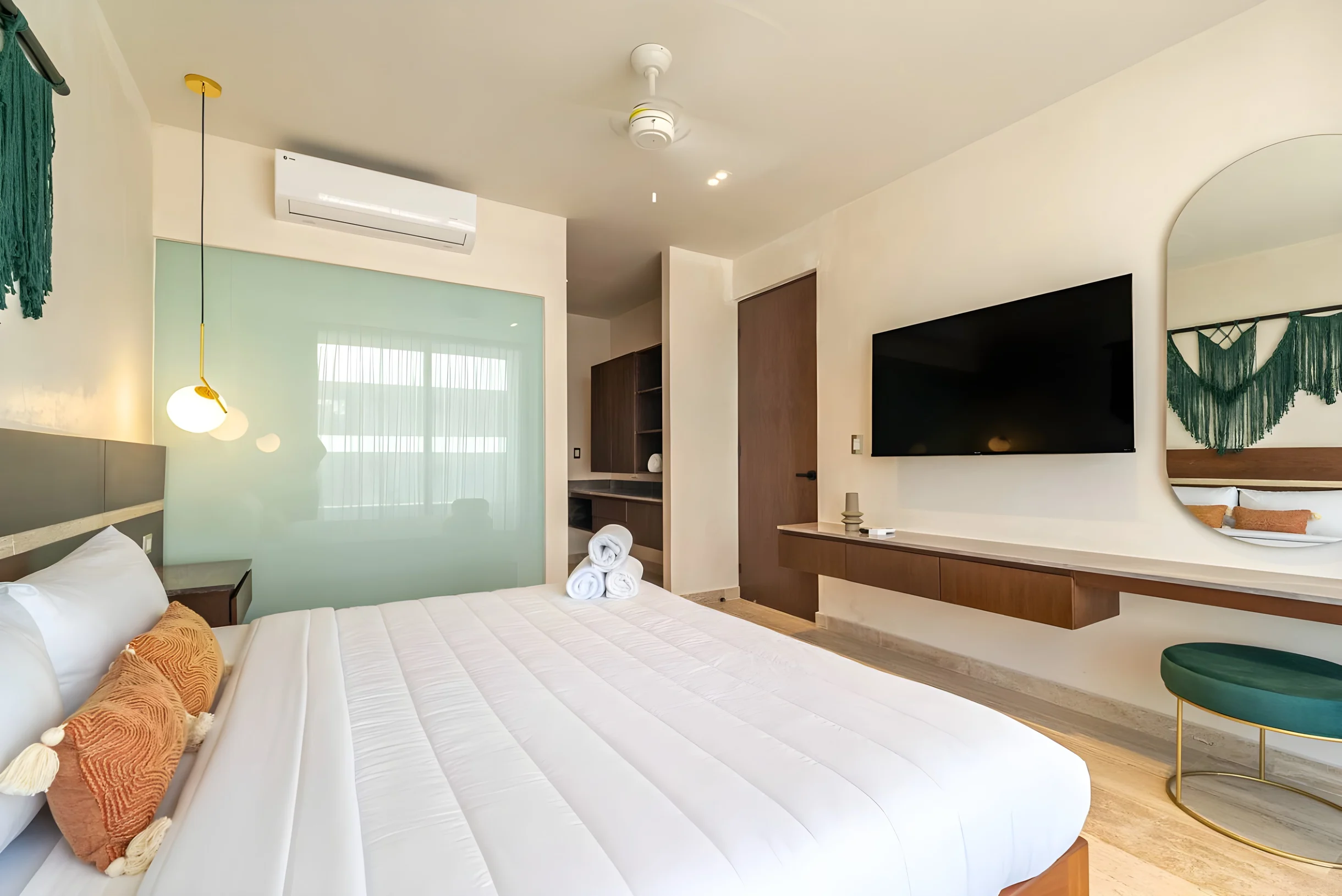 Luxury 3BR PH W/private plunge pool & Rooftop pool #44