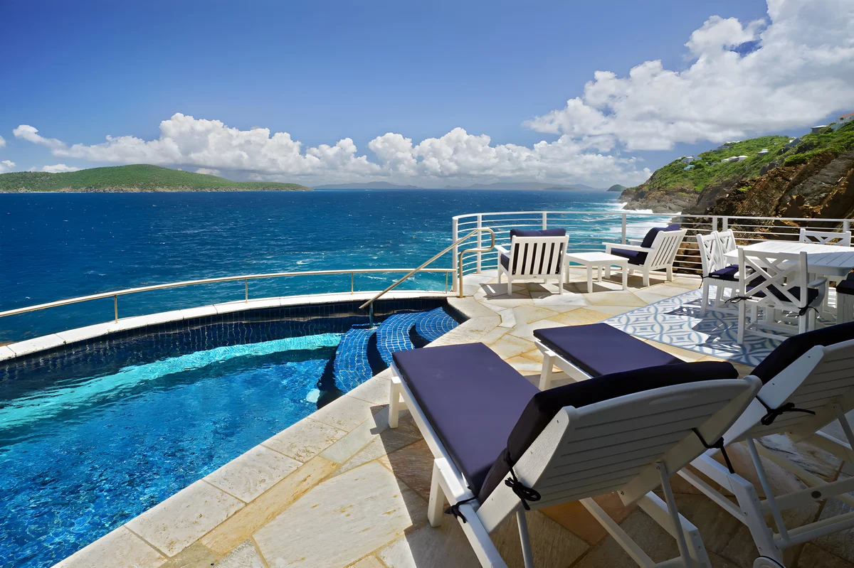 Home in St. Thomas property photo 2