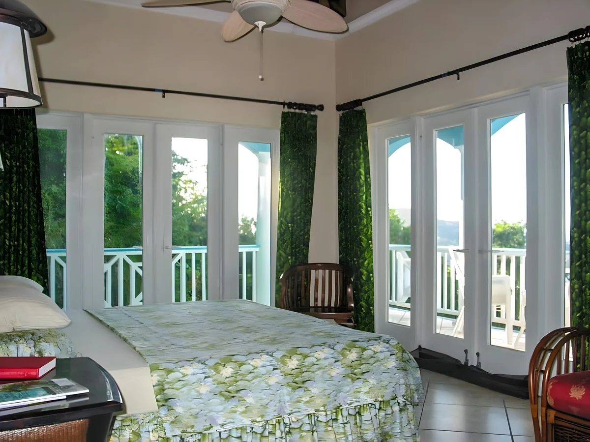 Bedroom 3 image 1