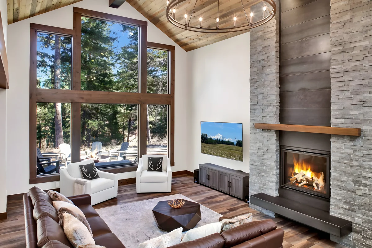 Wander Cle Elum Pines