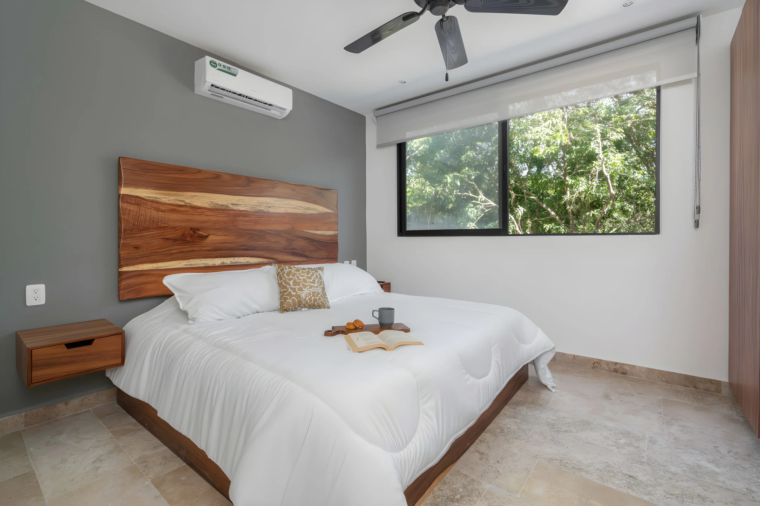 Lux 2 BD w/ Private Plunge Pool + Terrace #36