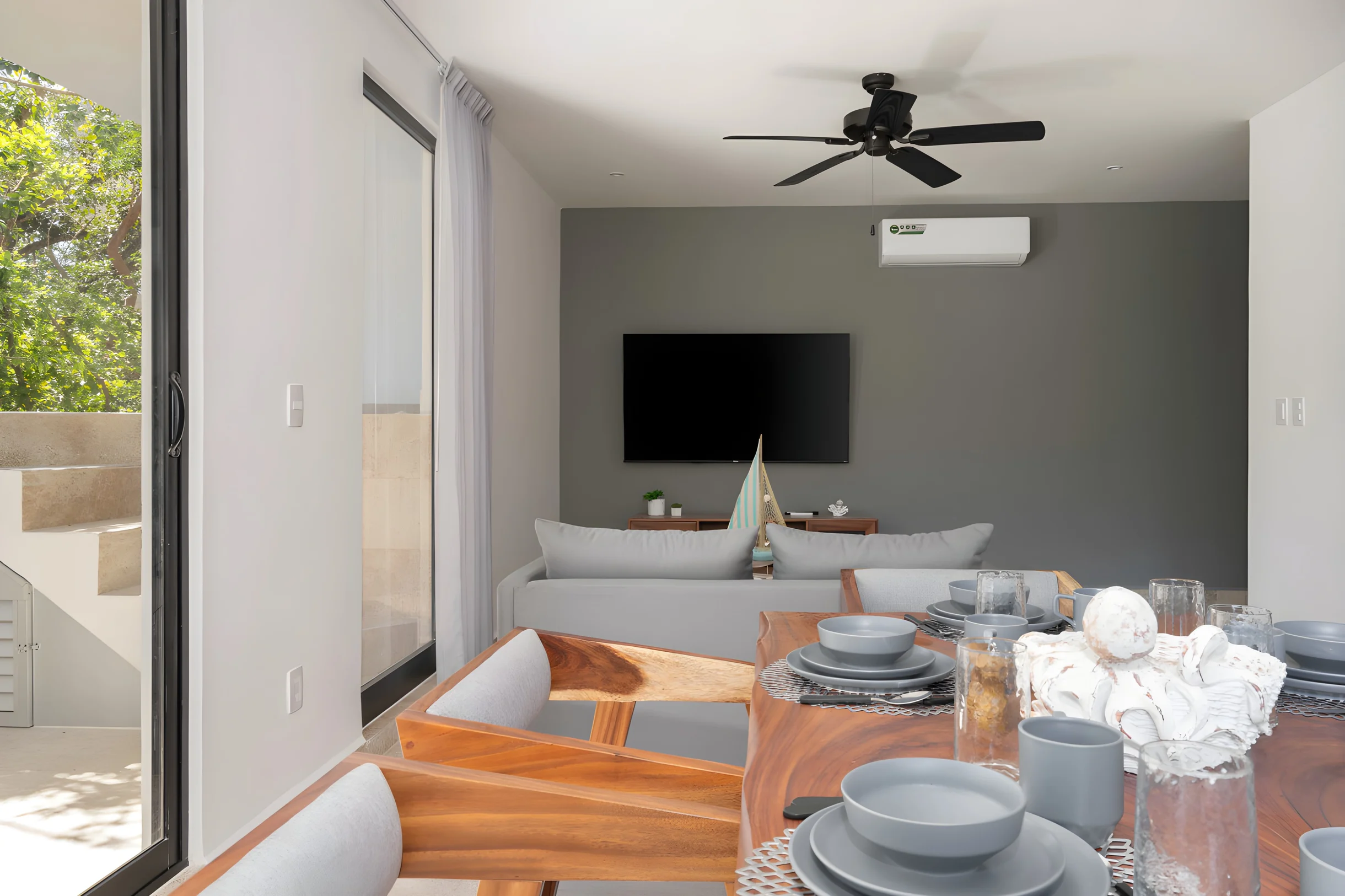 Lux 2 BD w/ Private Plunge Pool + Terrace #9