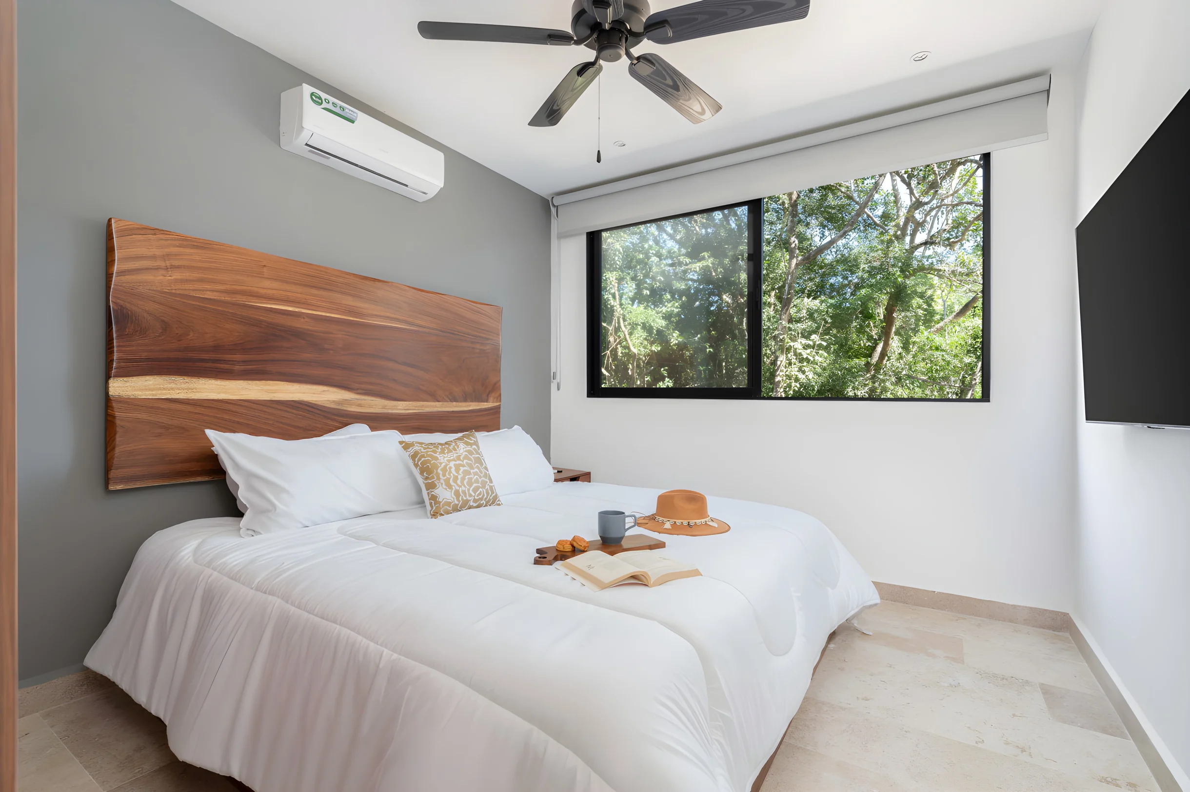 Lux 2 BD w/ Private Plunge Pool + Terrace #30