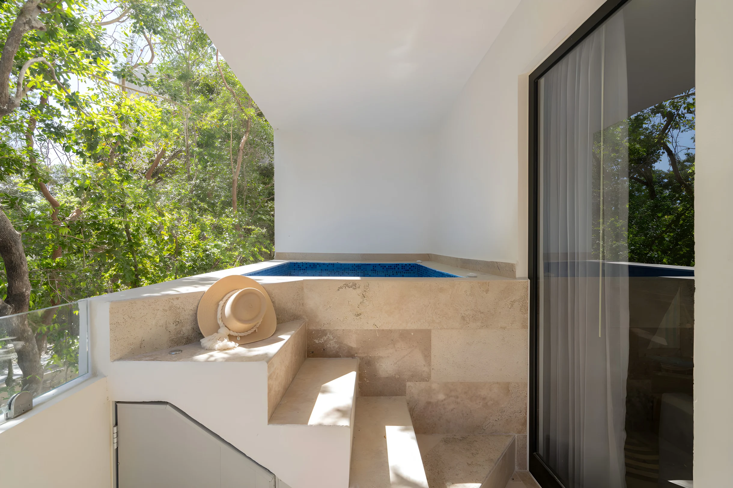 Lux 2 BD w/ Private Plunge Pool + Terrace #25