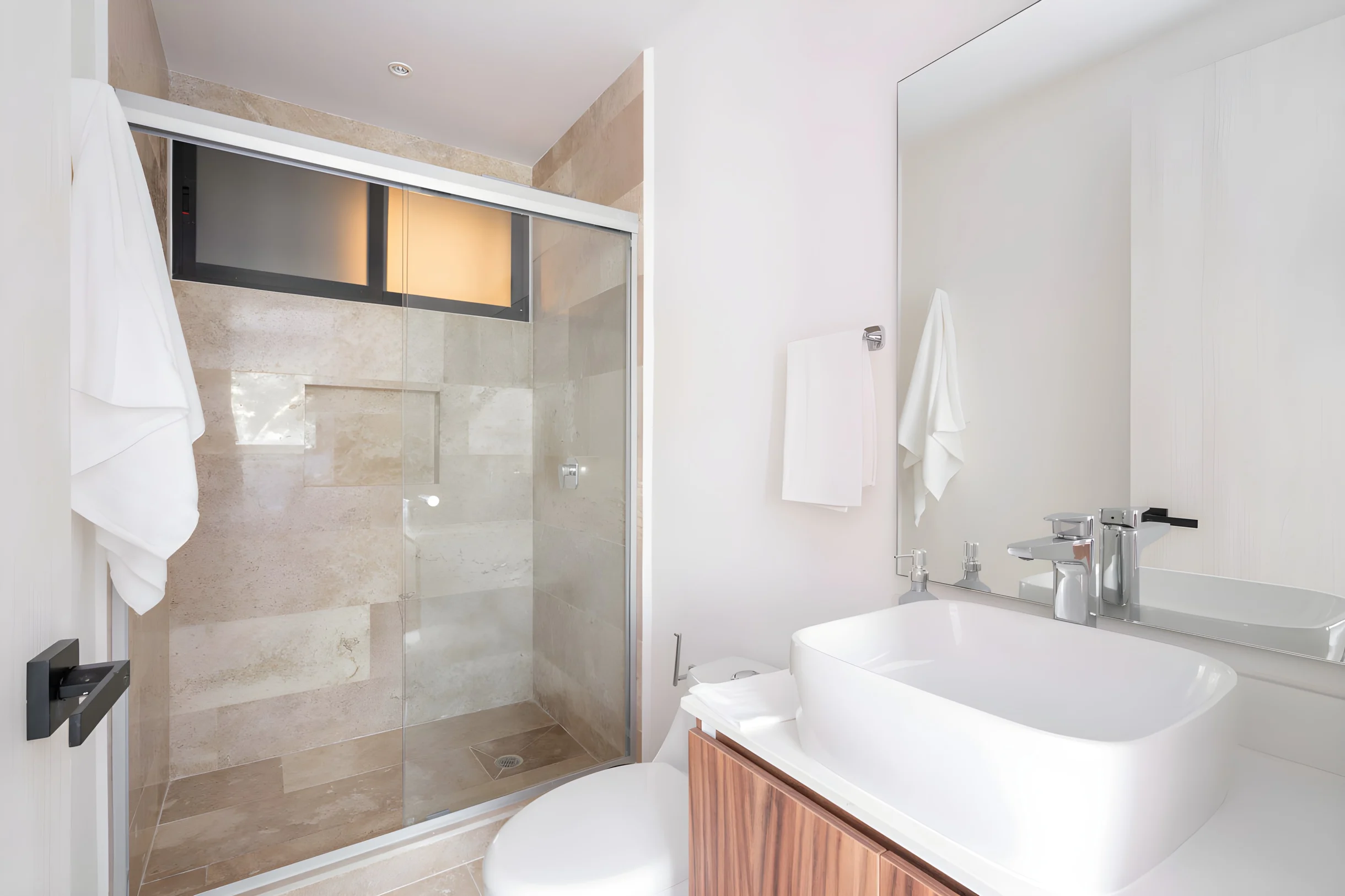 Lux 2 BD w/ Private Plunge Pool + Terrace #29