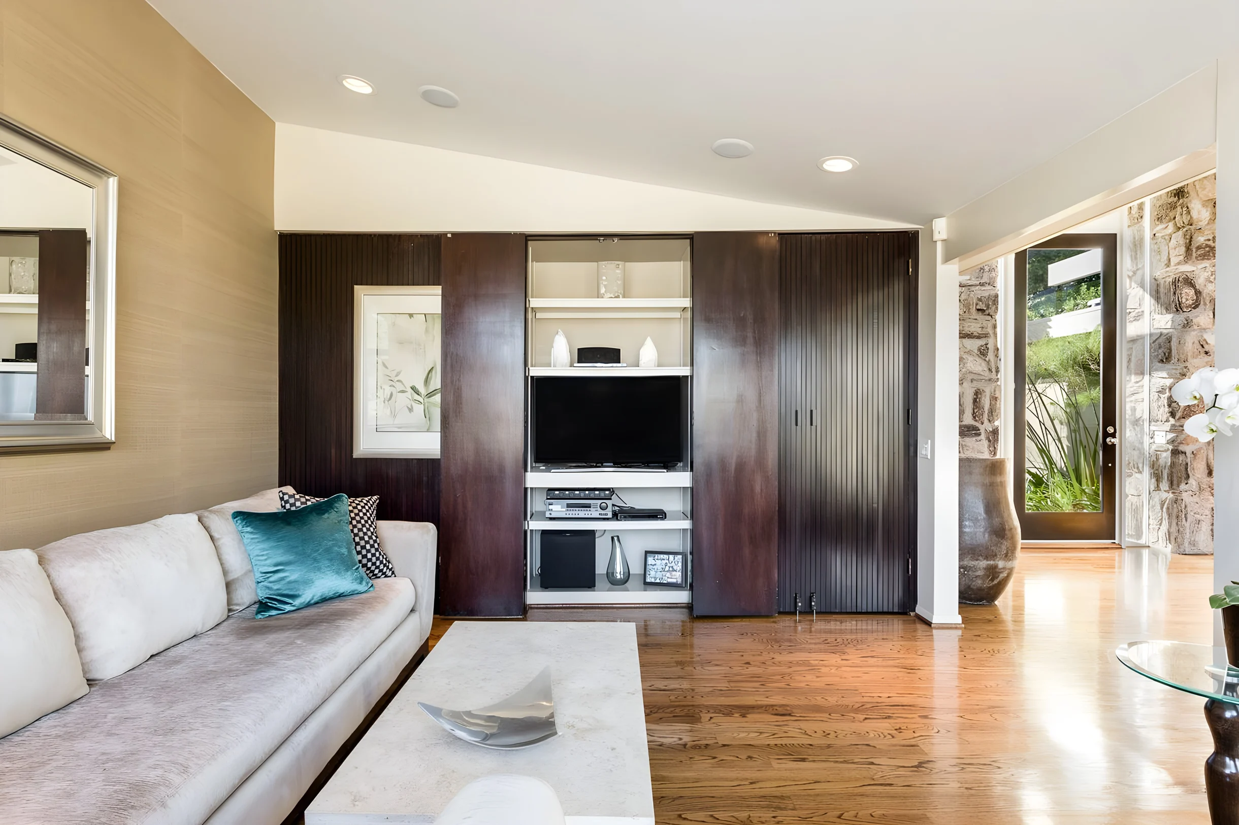 Wander Hollywood Hills Mid-Century Modern #42