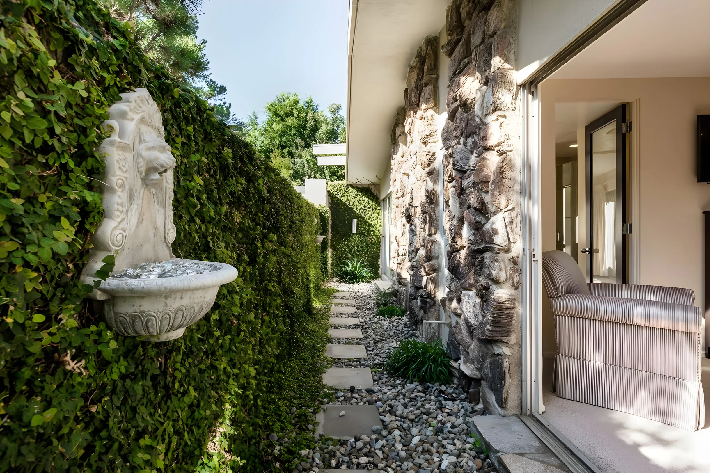 Wander Hollywood Hills Mid-Century Modern #39