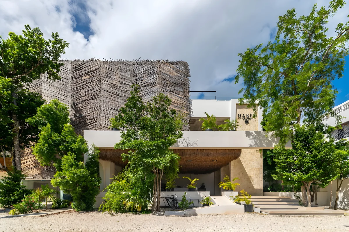 Wander Tulum Zama Canopy