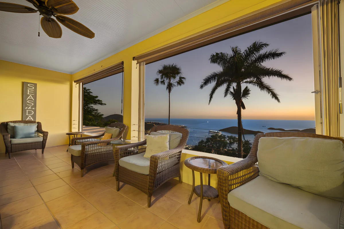 Home in St. Thomas property photo 2