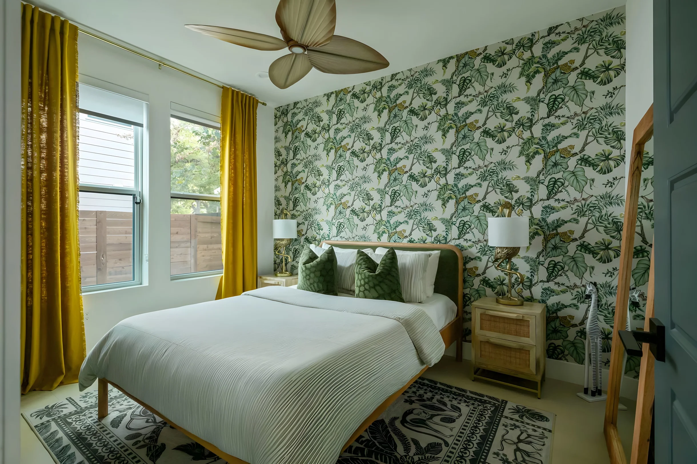 Wander Austin Shoal #26