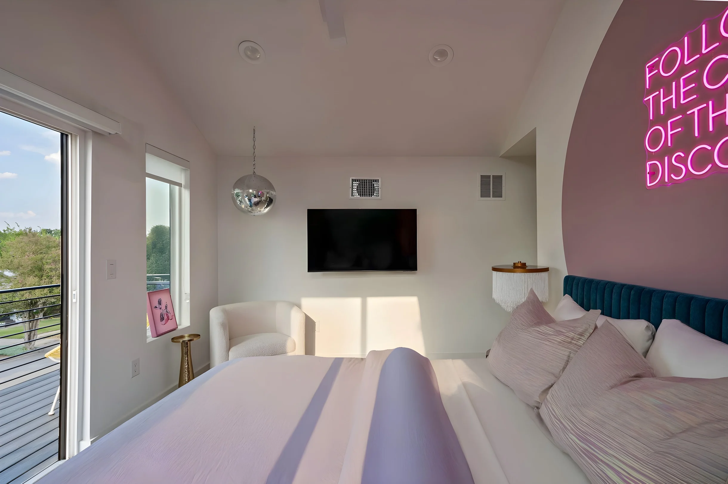 Wander Austin Shoal #23