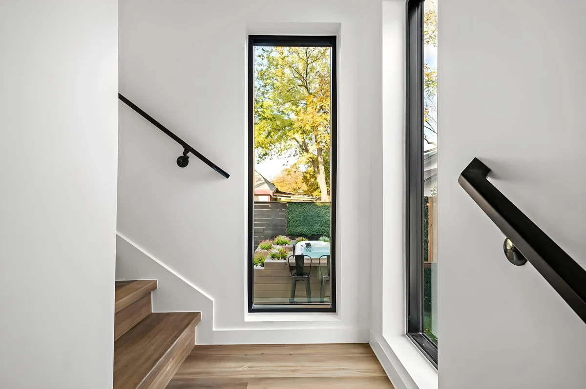 Wander Austin Live Oak