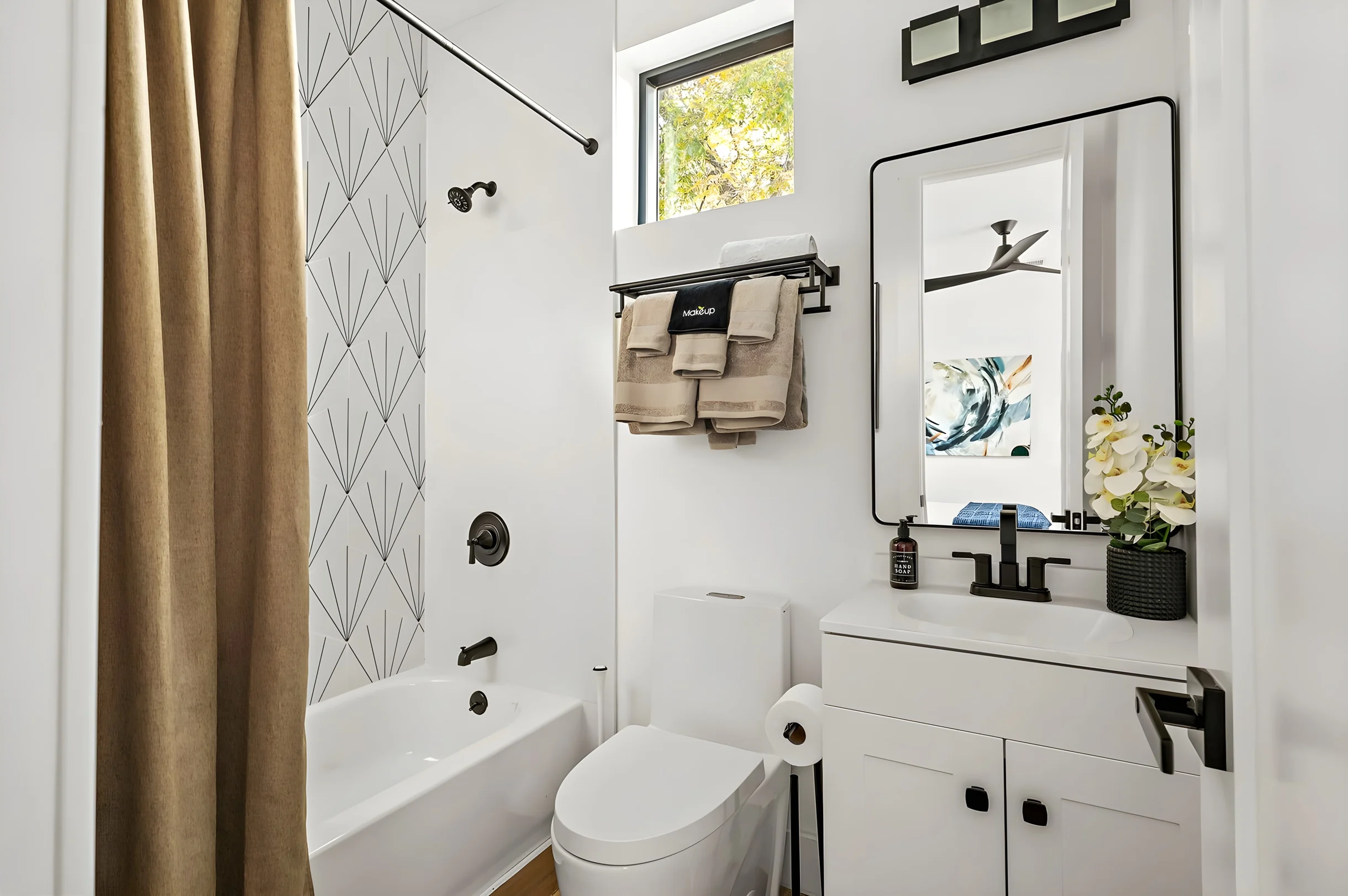 Wander Austin Live Oak #19