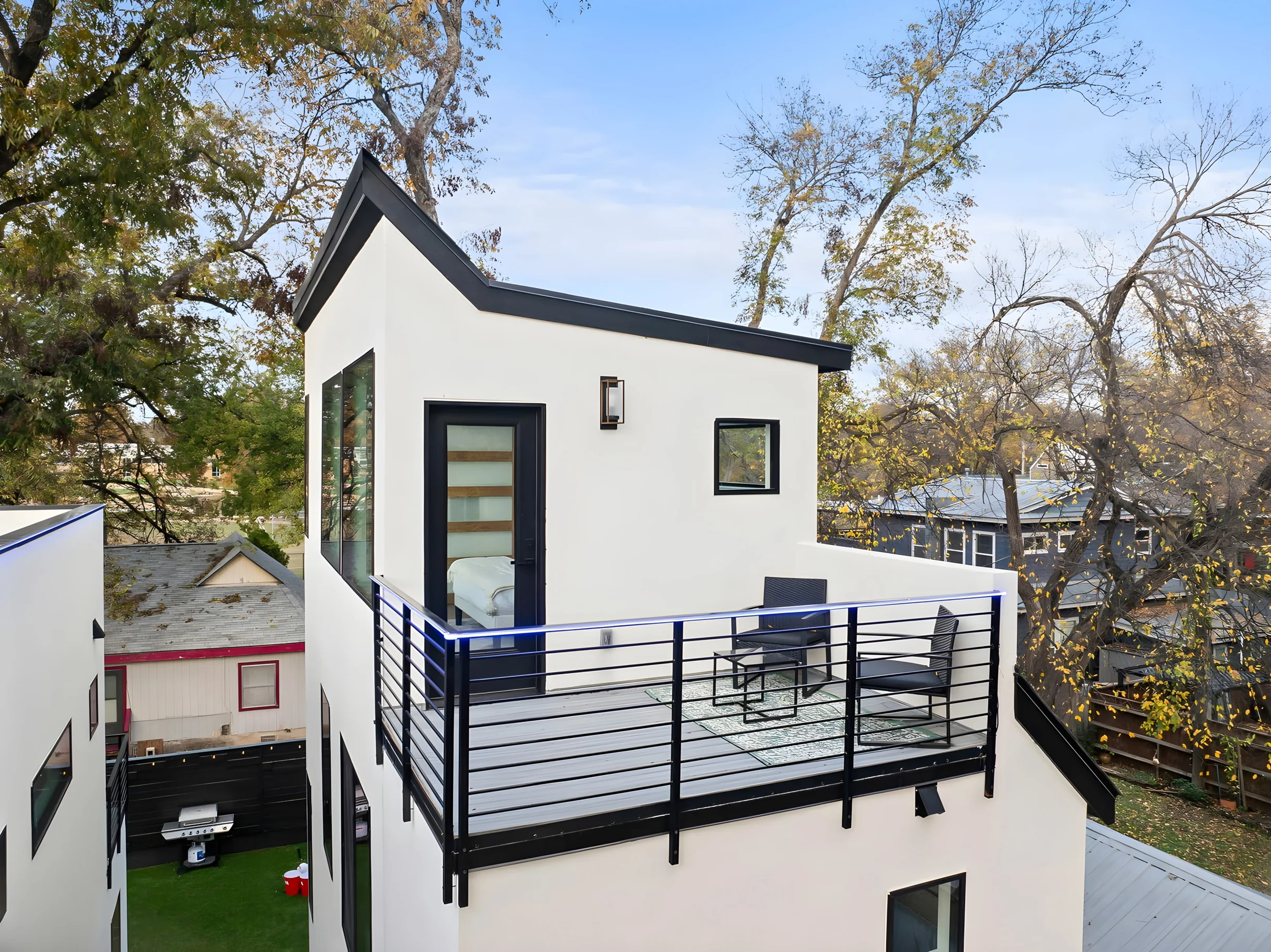 Wander Austin Live Oak #10