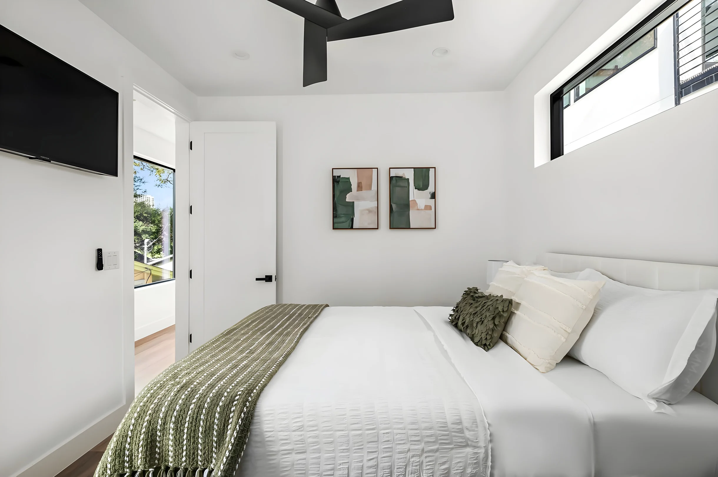 Wander Austin Live Oak #36