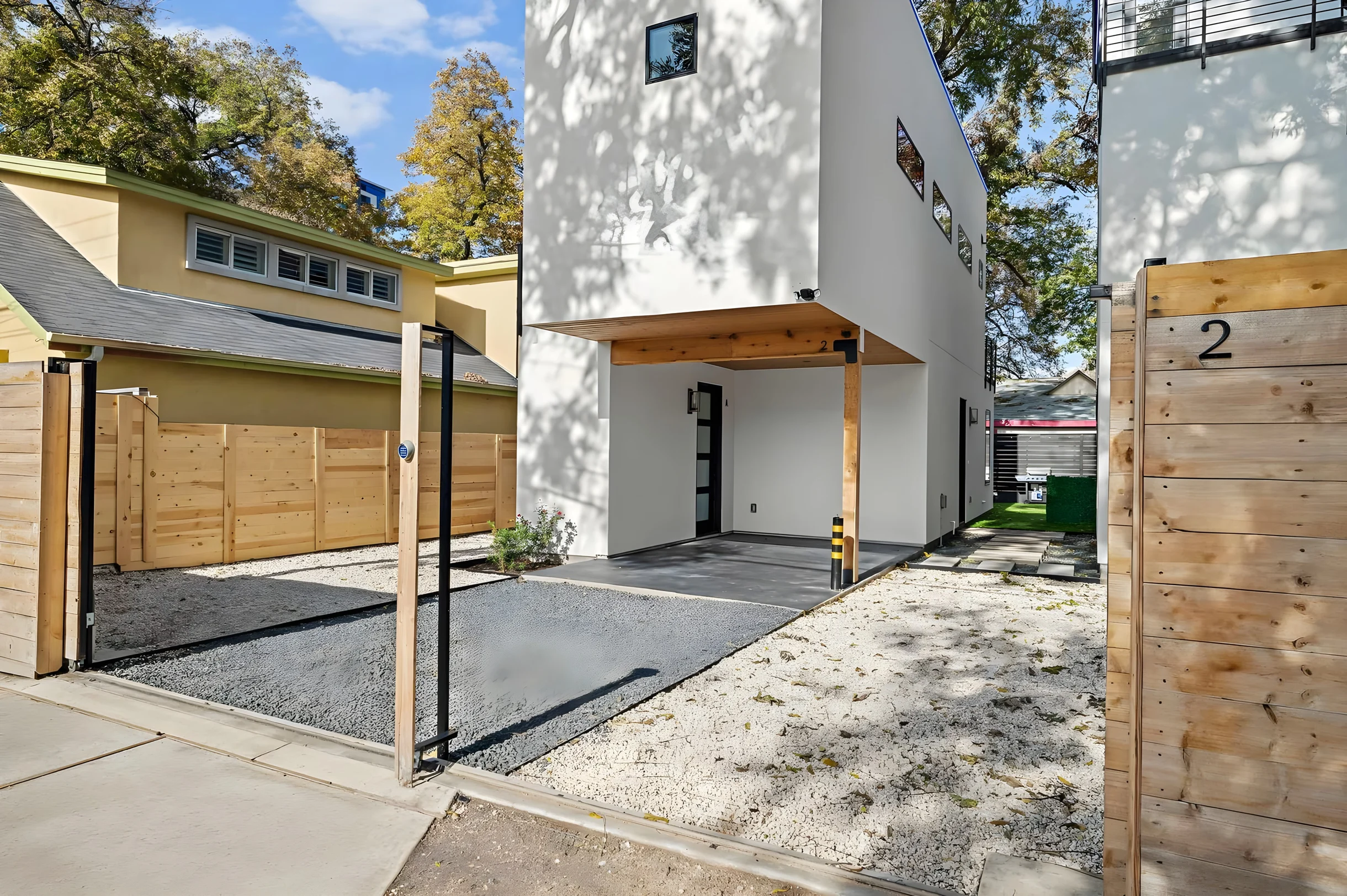 Wander Austin Live Oak #43