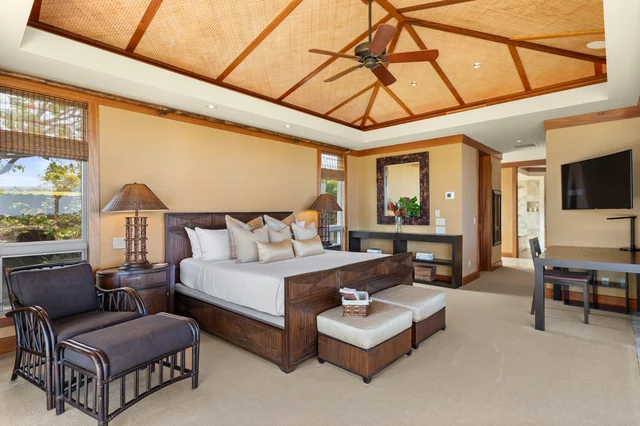 Bedroom 1 image 1