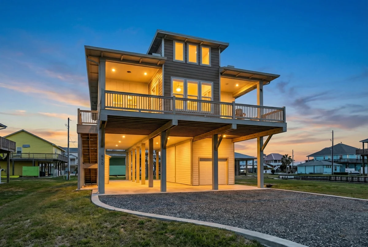 500 ft to beach~Wine Cellar~Golf Cart~Fire~For 14