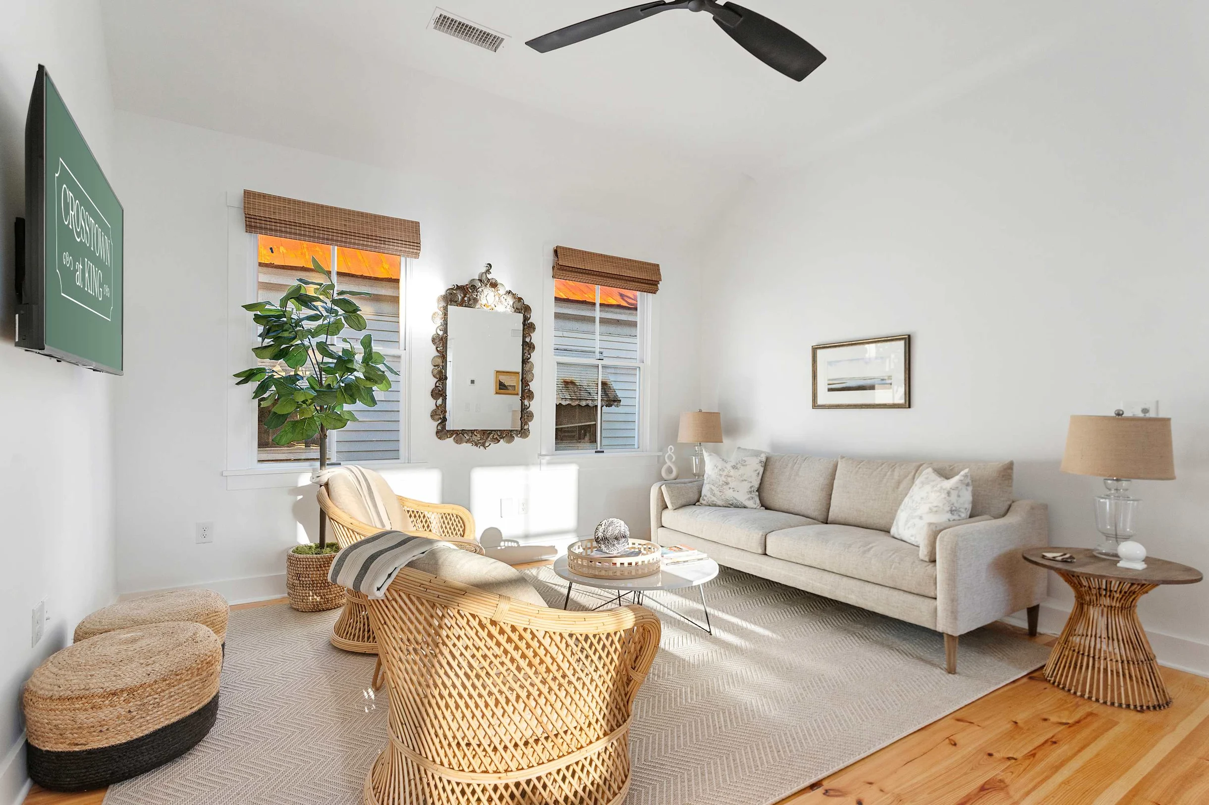 Wander Charleston Charm #45