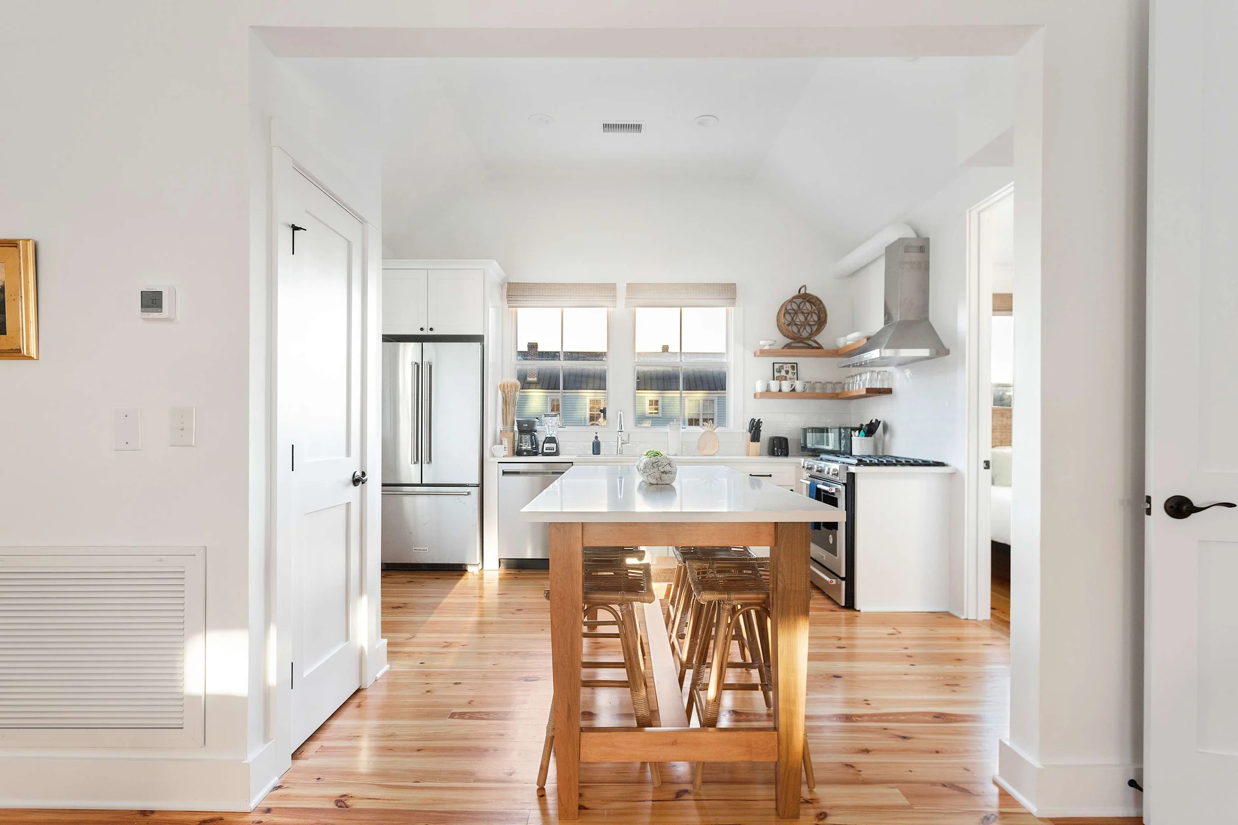 Wander Charleston Charm #26