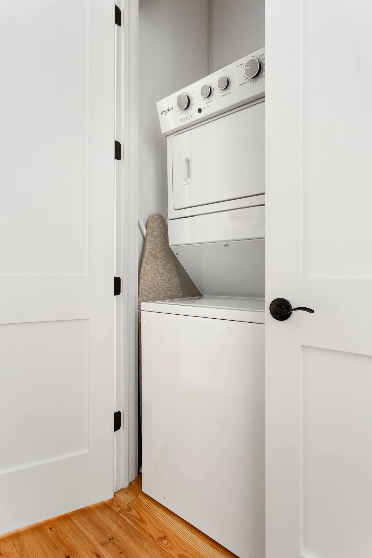 Wander Charleston Charm