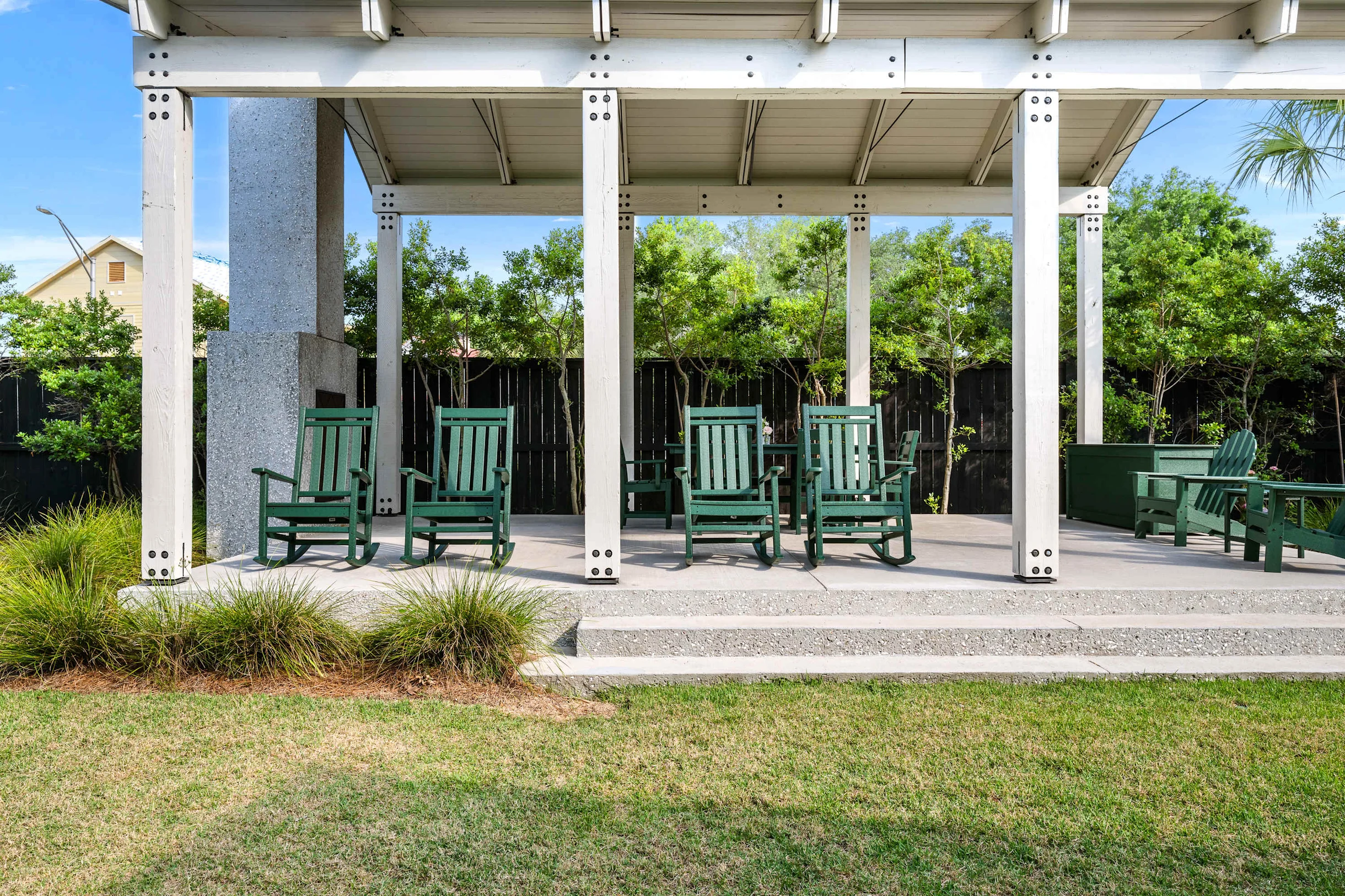 Wander Charleston Charm #46