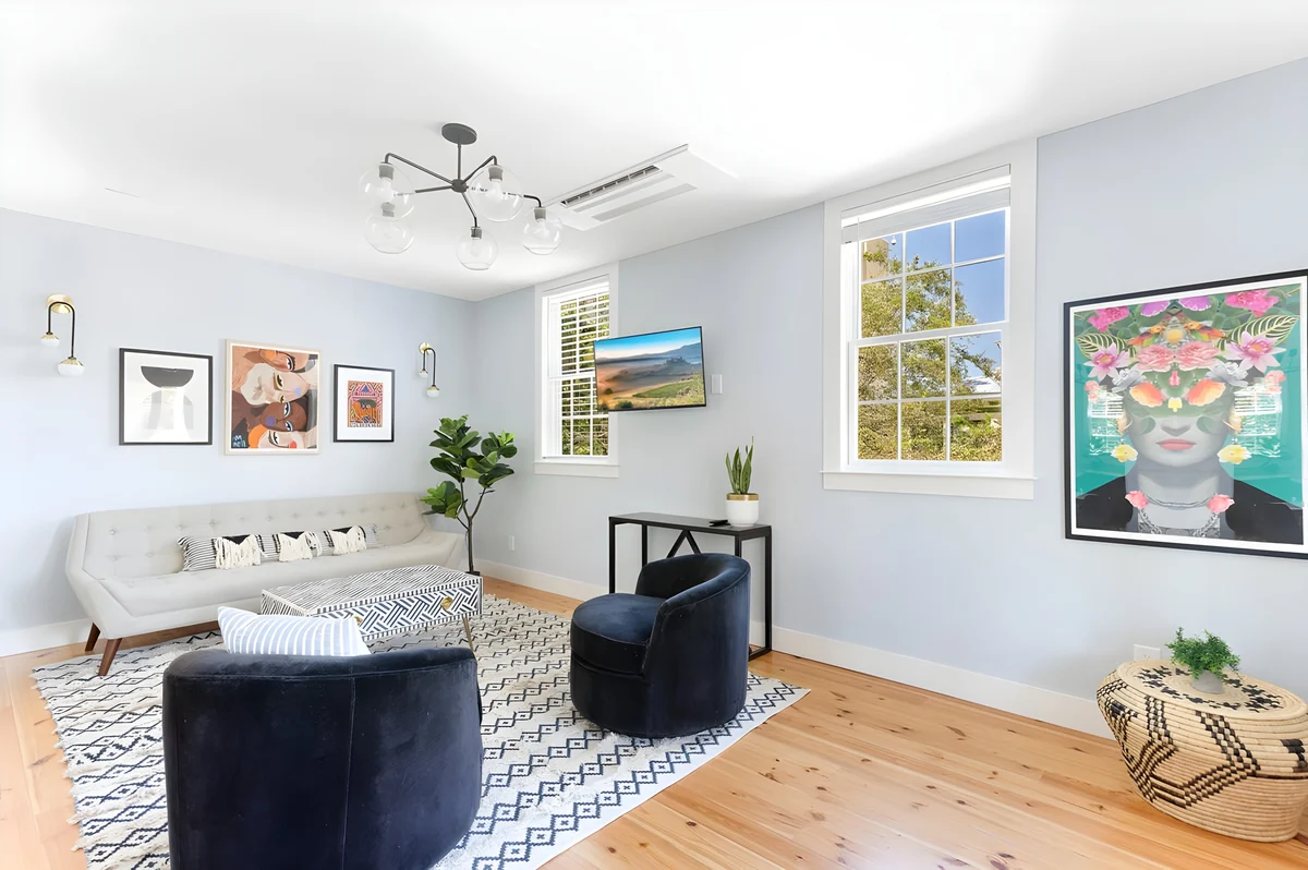 Wander Charleston Modern