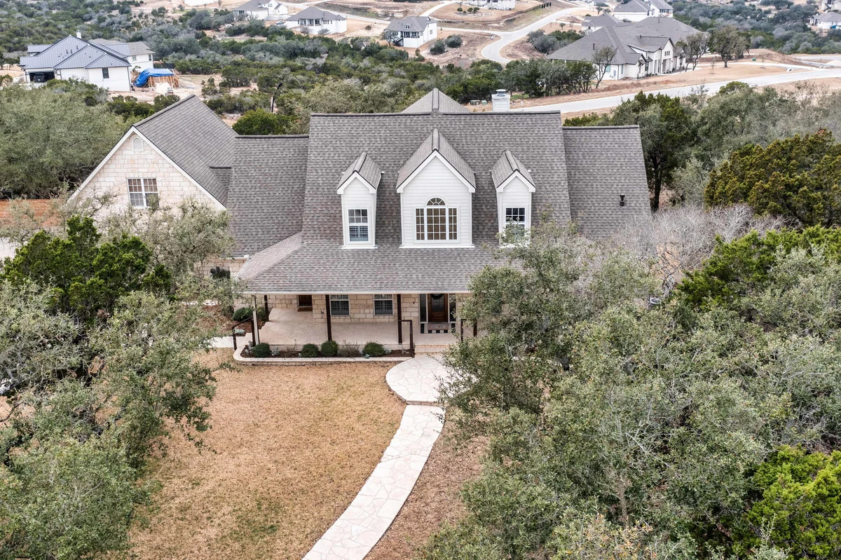 Southern Comfort I Pool Spa I Billiards I Fire Pit