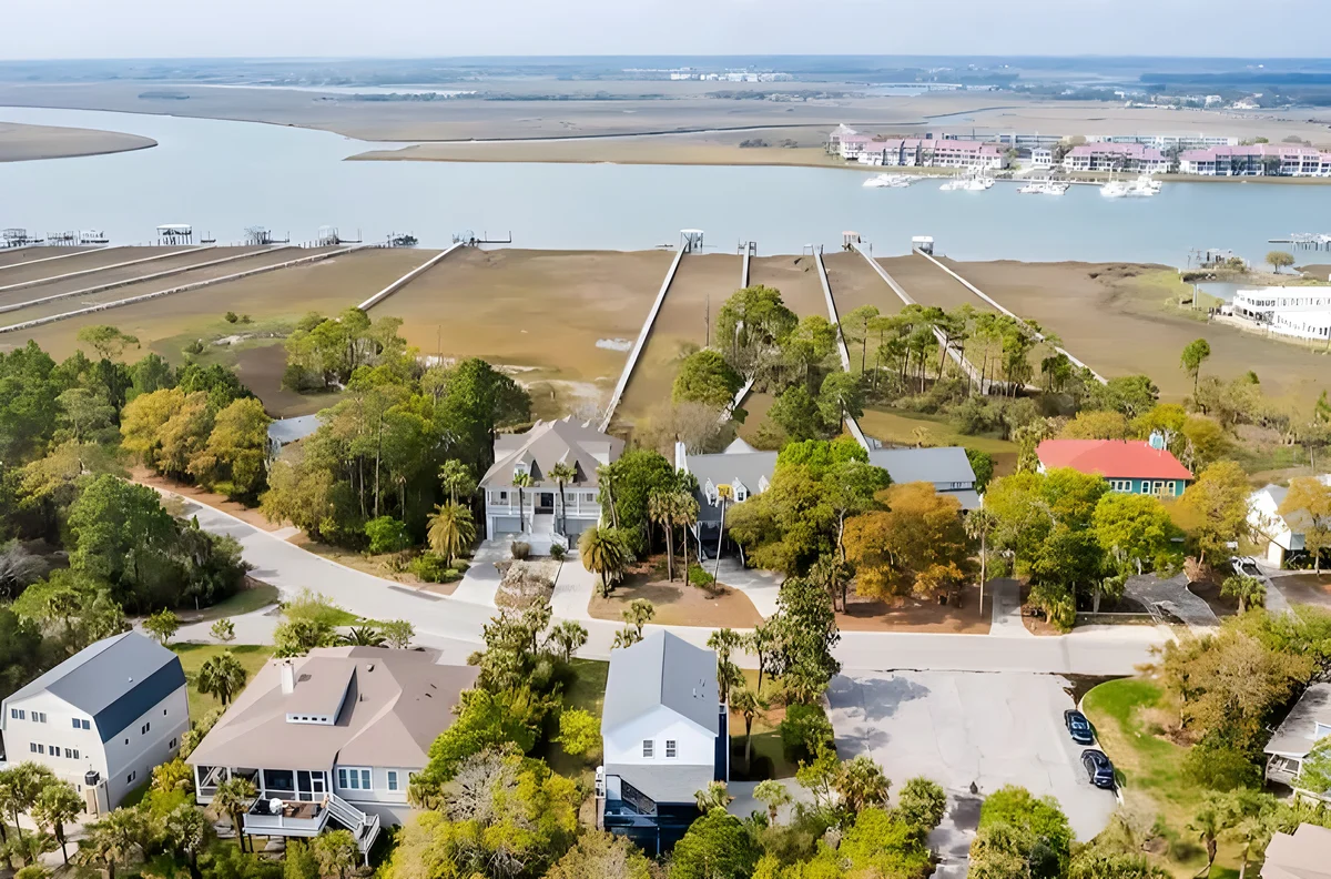 Wander Folly Beach Breeze