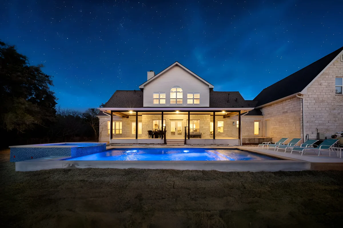 Wander Austin Sundown Ridge