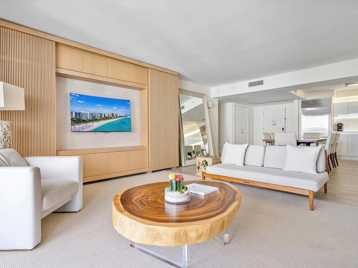 Wander Miami Beach Cove #2