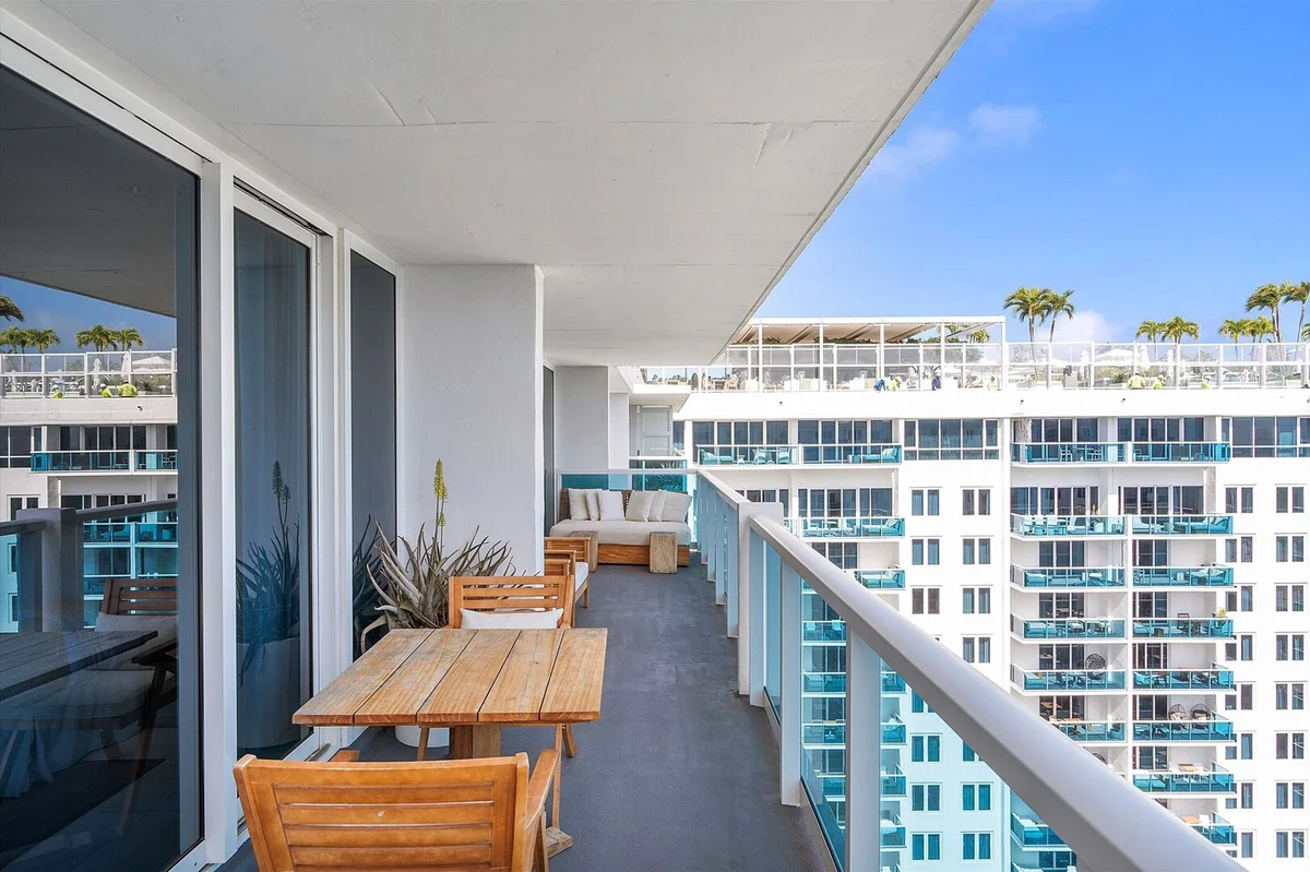 Wander Miami Beach Breeze #2